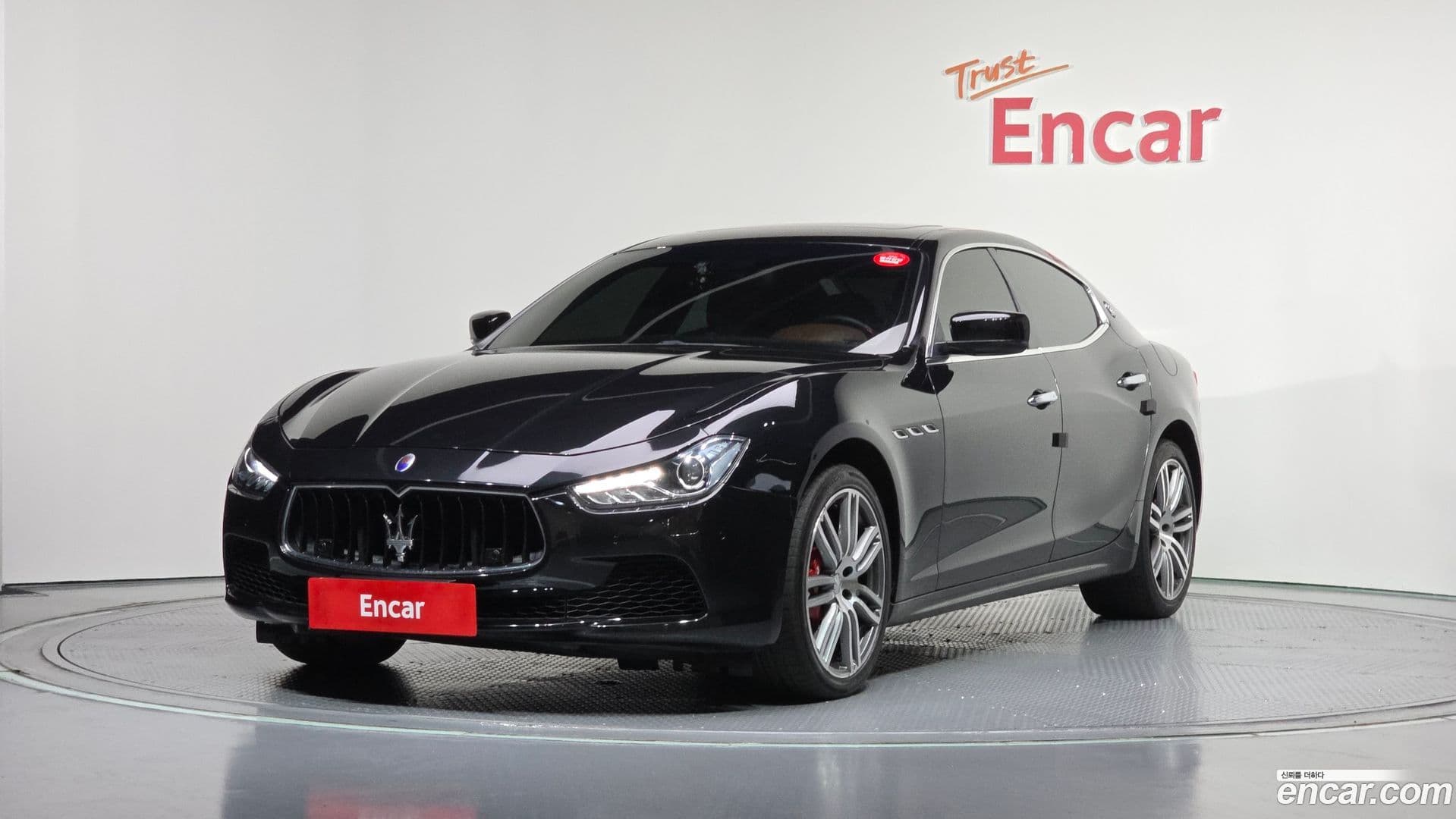 Main__Slider__Photo:Ghibli Maserati 2016.1-0