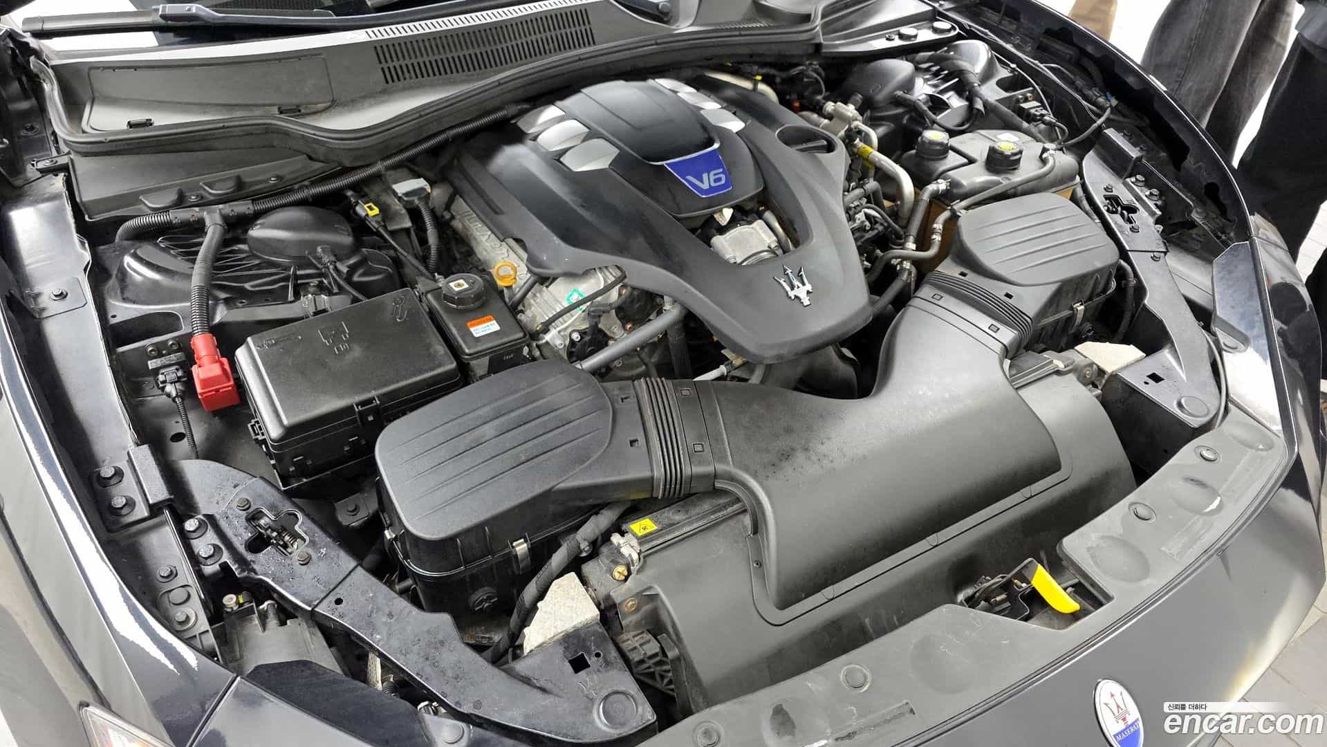 Ghibli Maserati 2016.1-OUTER-006