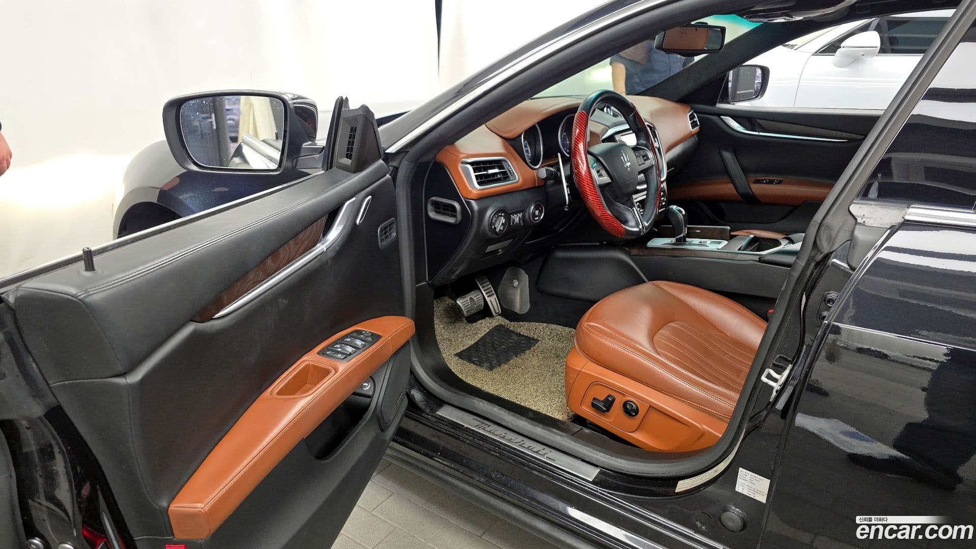 Main__Slider__Photo:Ghibli Maserati 2016.1-9