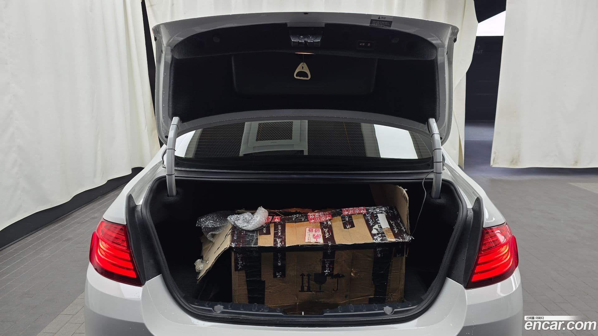 Main__Slider__Photo:5-Series BMW 2015.1-19