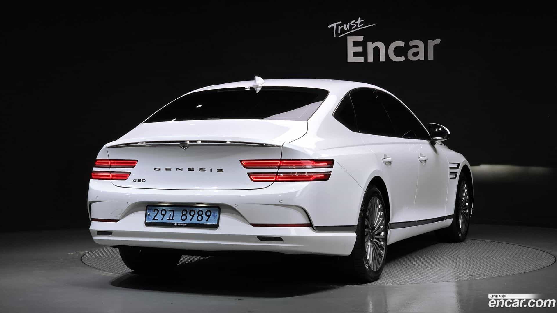 G80 Genesis 2022.5-OUTER-002