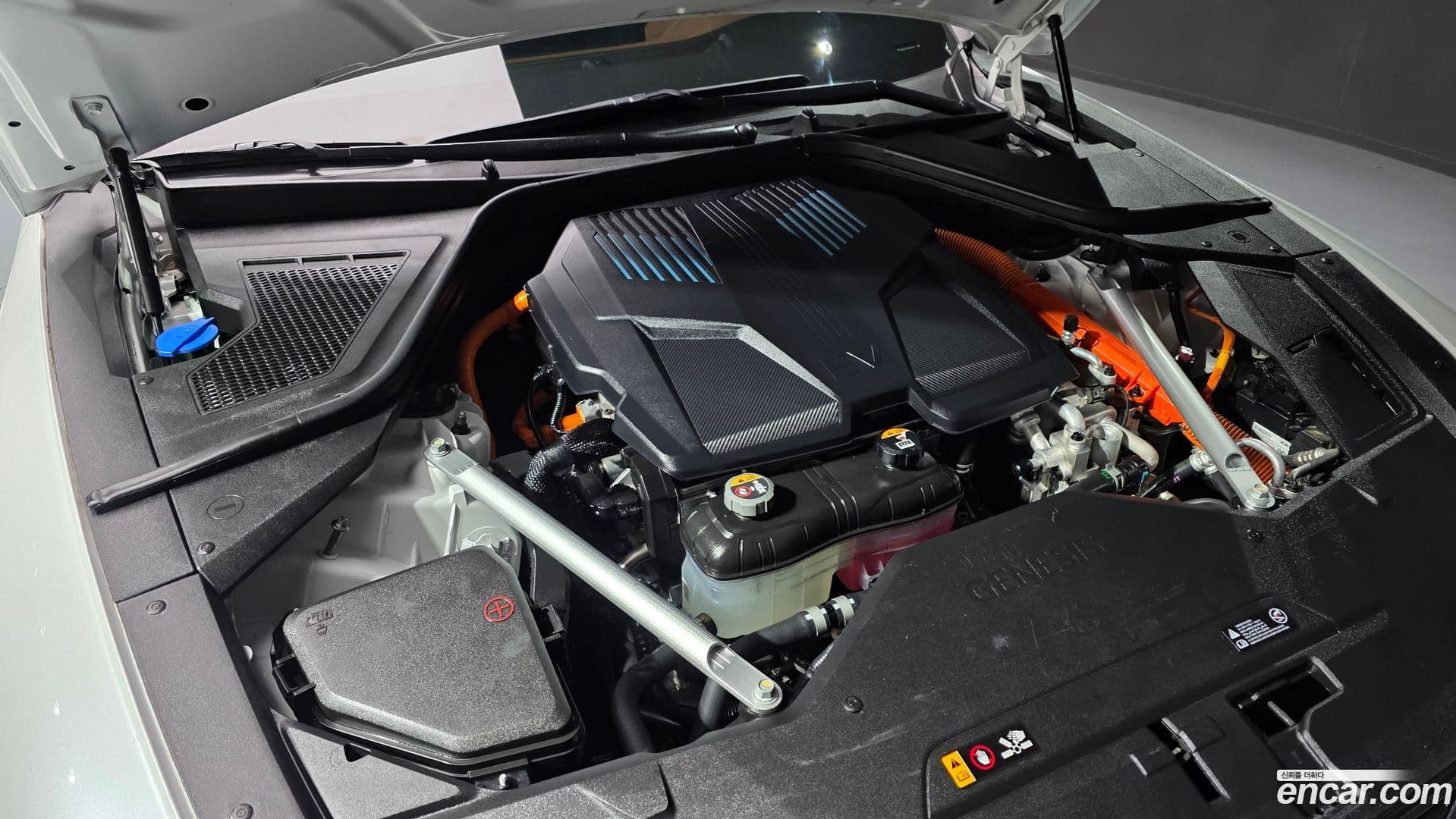 Main__Slider__Photo:G80 Genesis 2022.5-5