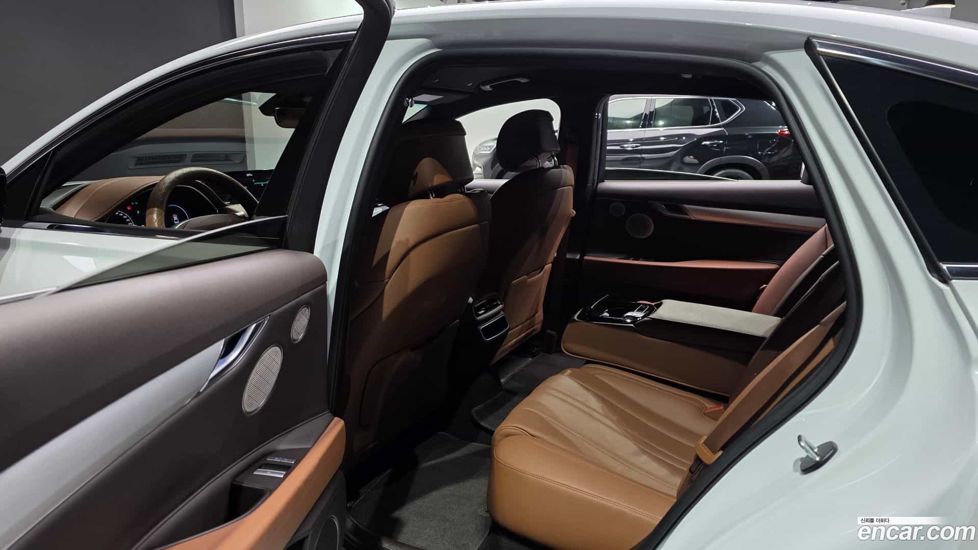 G80 Genesis 2022.5-OPTION-016