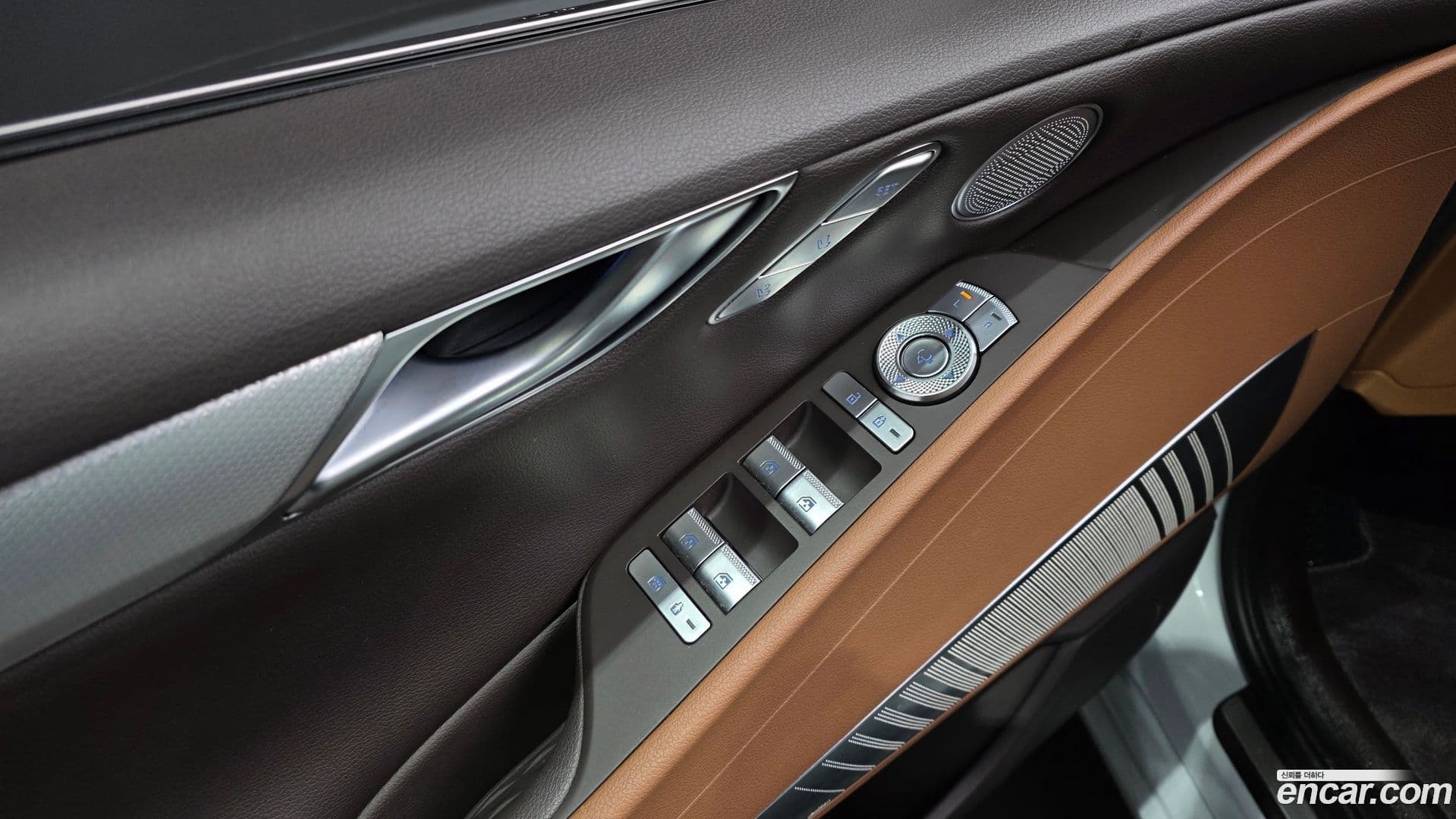 Main__Slider__Photo:G80 Genesis 2022.5-16