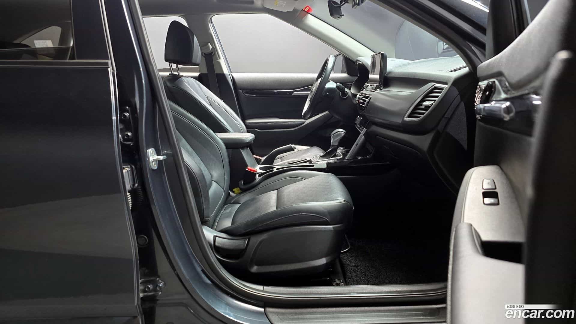 Seltos Kia 2019.10-INNER-010