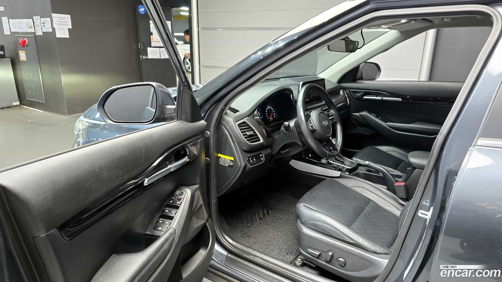 Seltos Kia 2019.10-OPTION-015