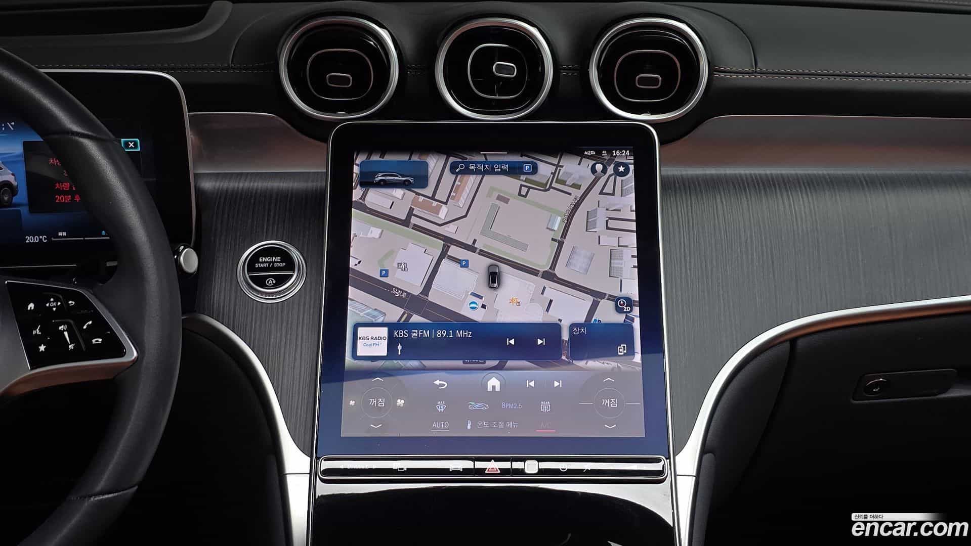 GLC-Class Mercedes-Benz 2024.4-OPTION-018