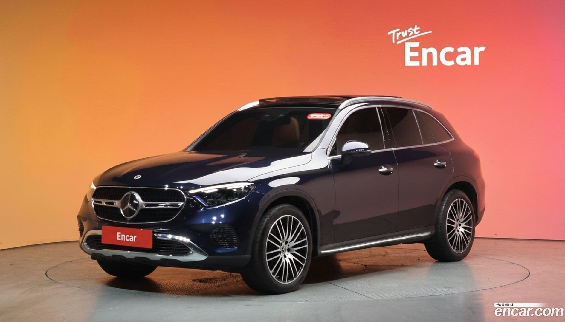 Main__Slider__Photo:GLC-Class Mercedes-Benz 2024.4-0