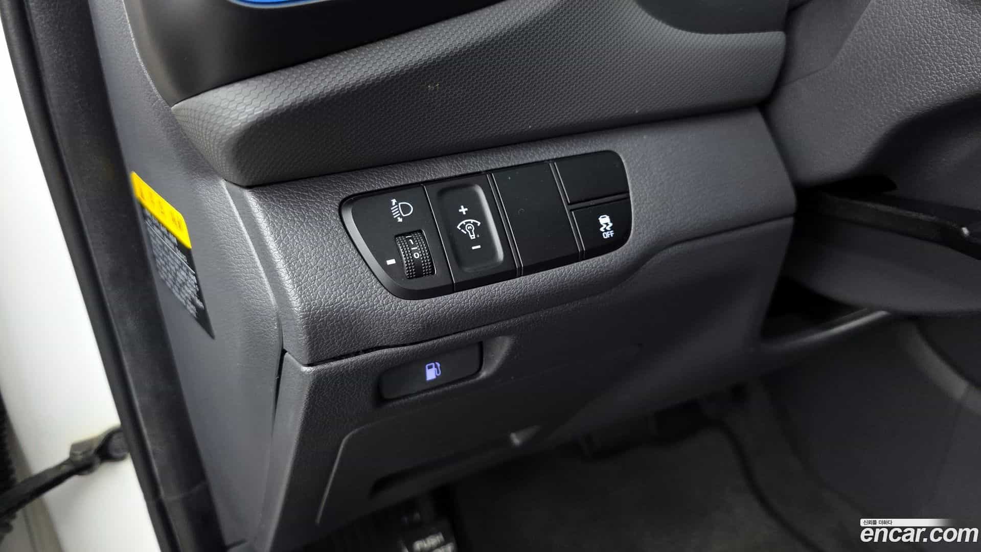 Ioniq Hyundai 2016.9-OPTION-021