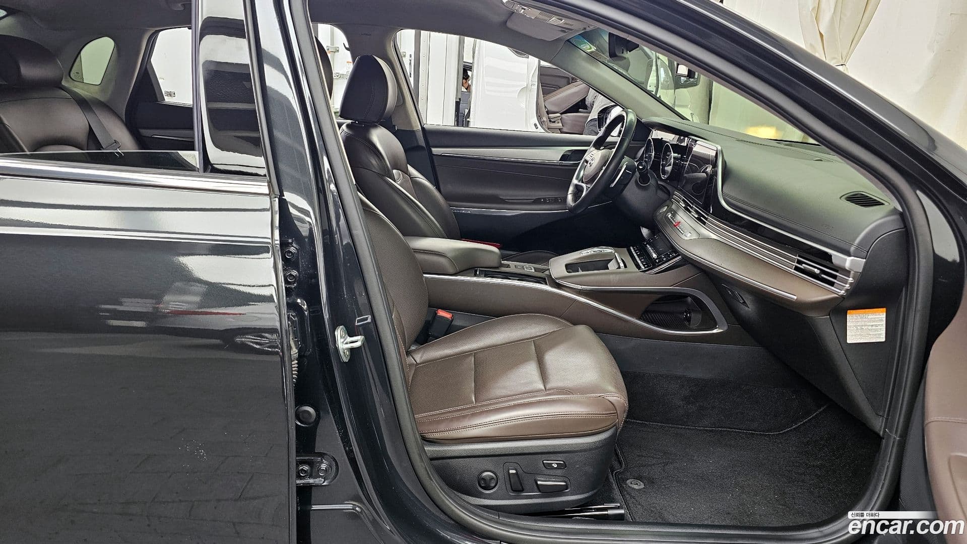 Main__Slider__Photo:Grandeur Hyundai 2020.9-10