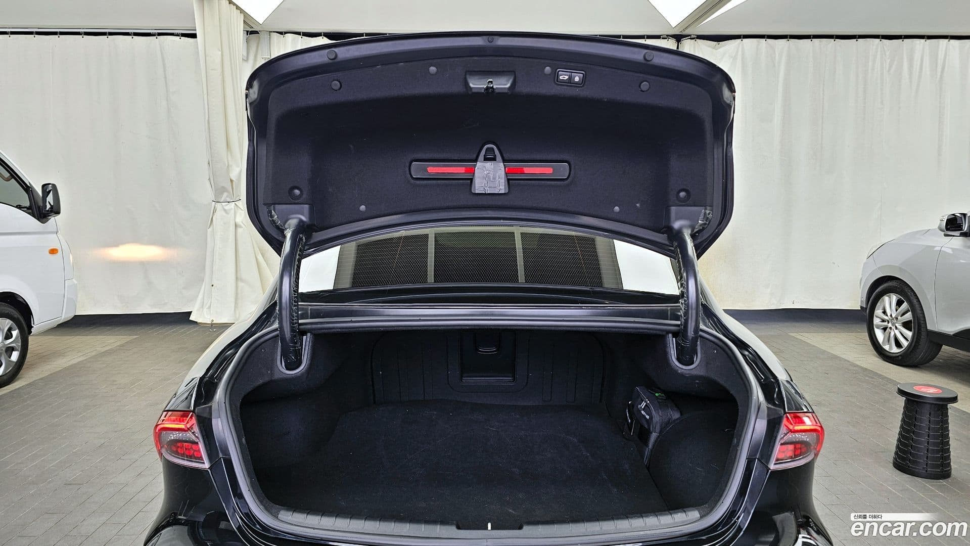 Main__Slider__Photo:Grandeur Hyundai 2020.9-19