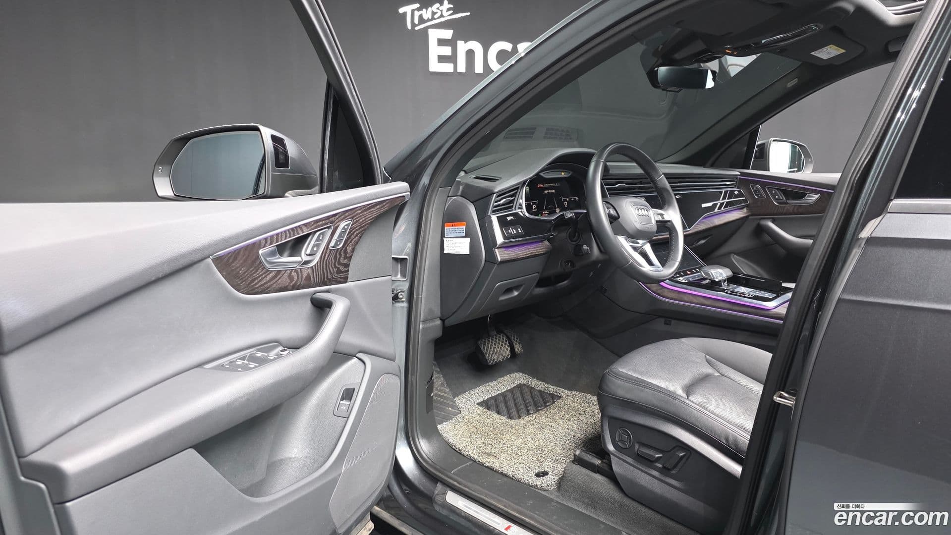 Main__Slider__Photo:Q7 Audi 2021.6-9