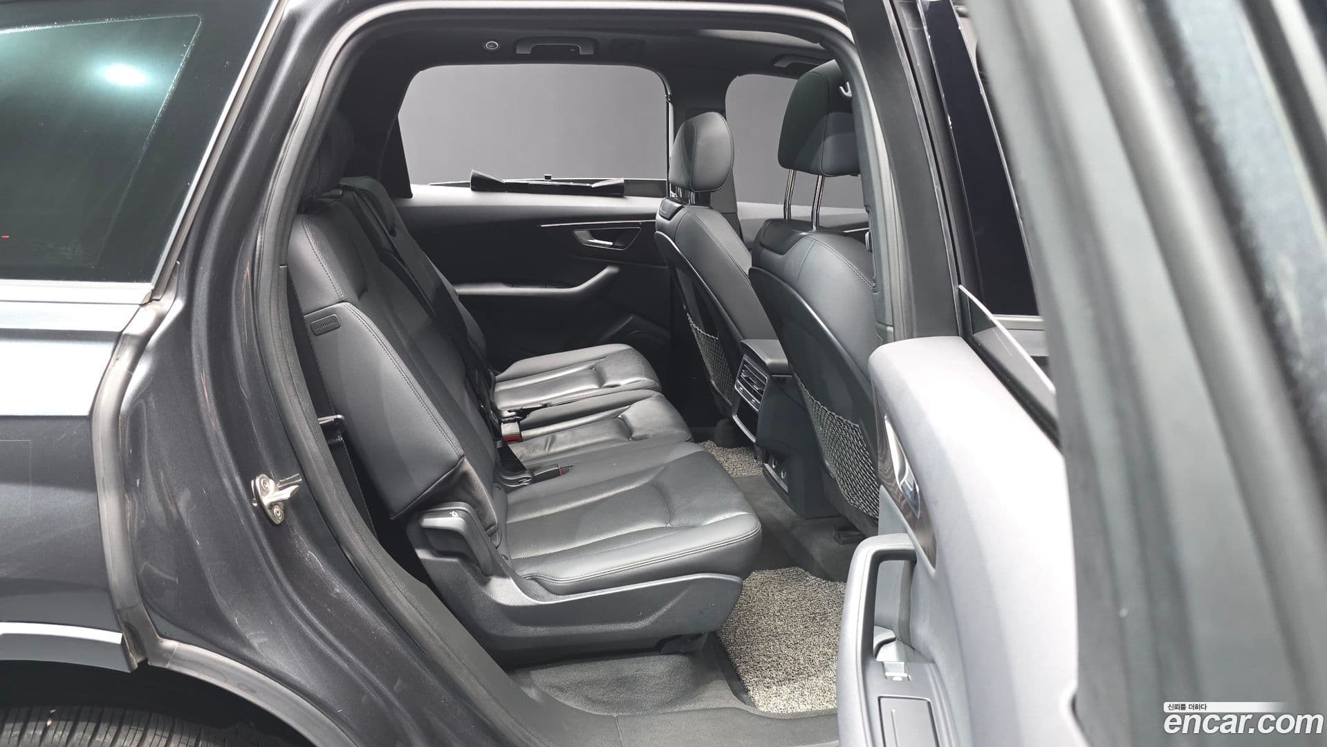 Main__Slider__Photo:Q7 Audi 2021.6-11