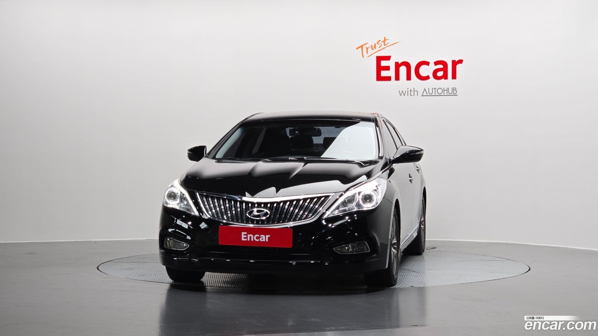 Main__Slider__Photo:Grandeur Hyundai 2013.5-2