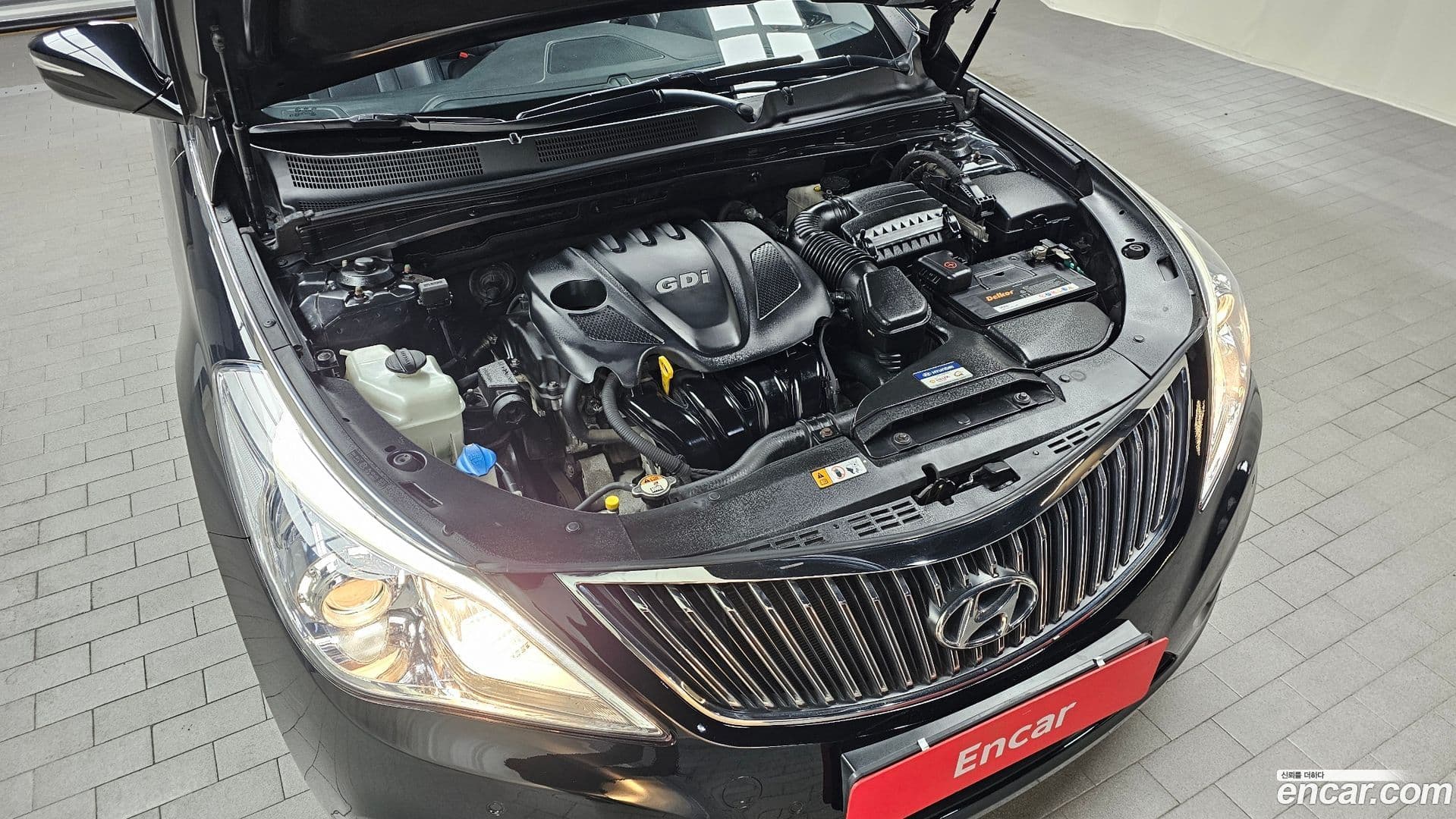 Main__Slider__Photo:Grandeur Hyundai 2013.5-5