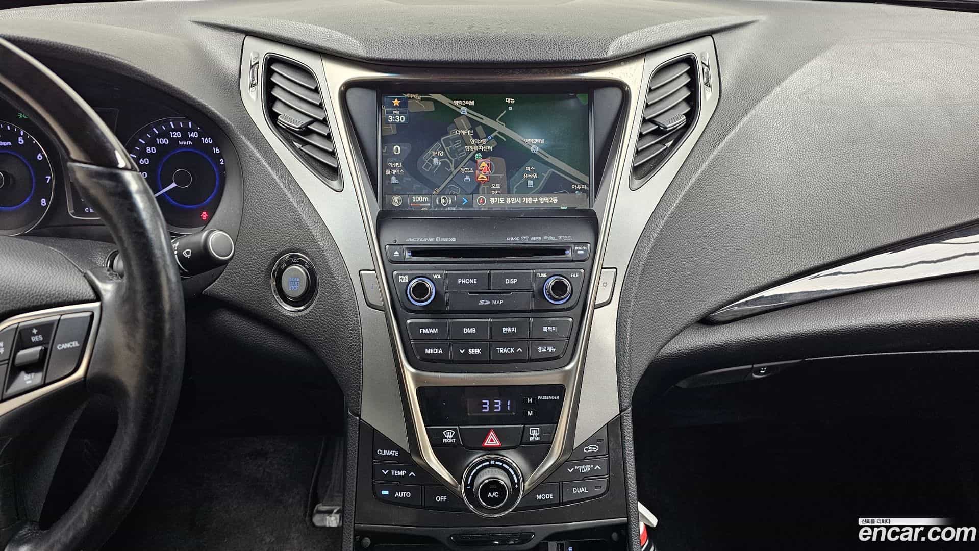 Grandeur Hyundai 2013.5-OPTION-019