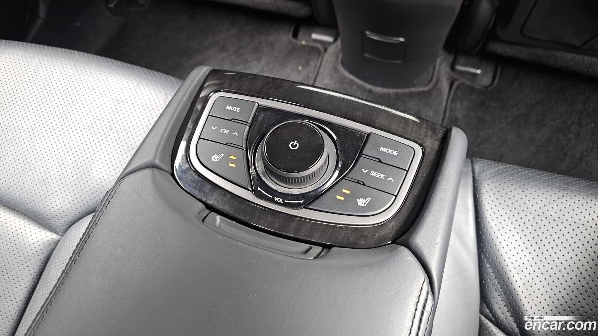 Grandeur Hyundai 2013.5-OPTION-023