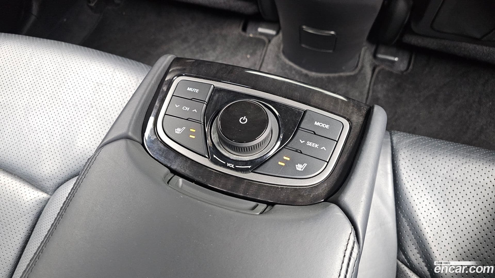 Main__Slider__Photo:Grandeur Hyundai 2013.5-18