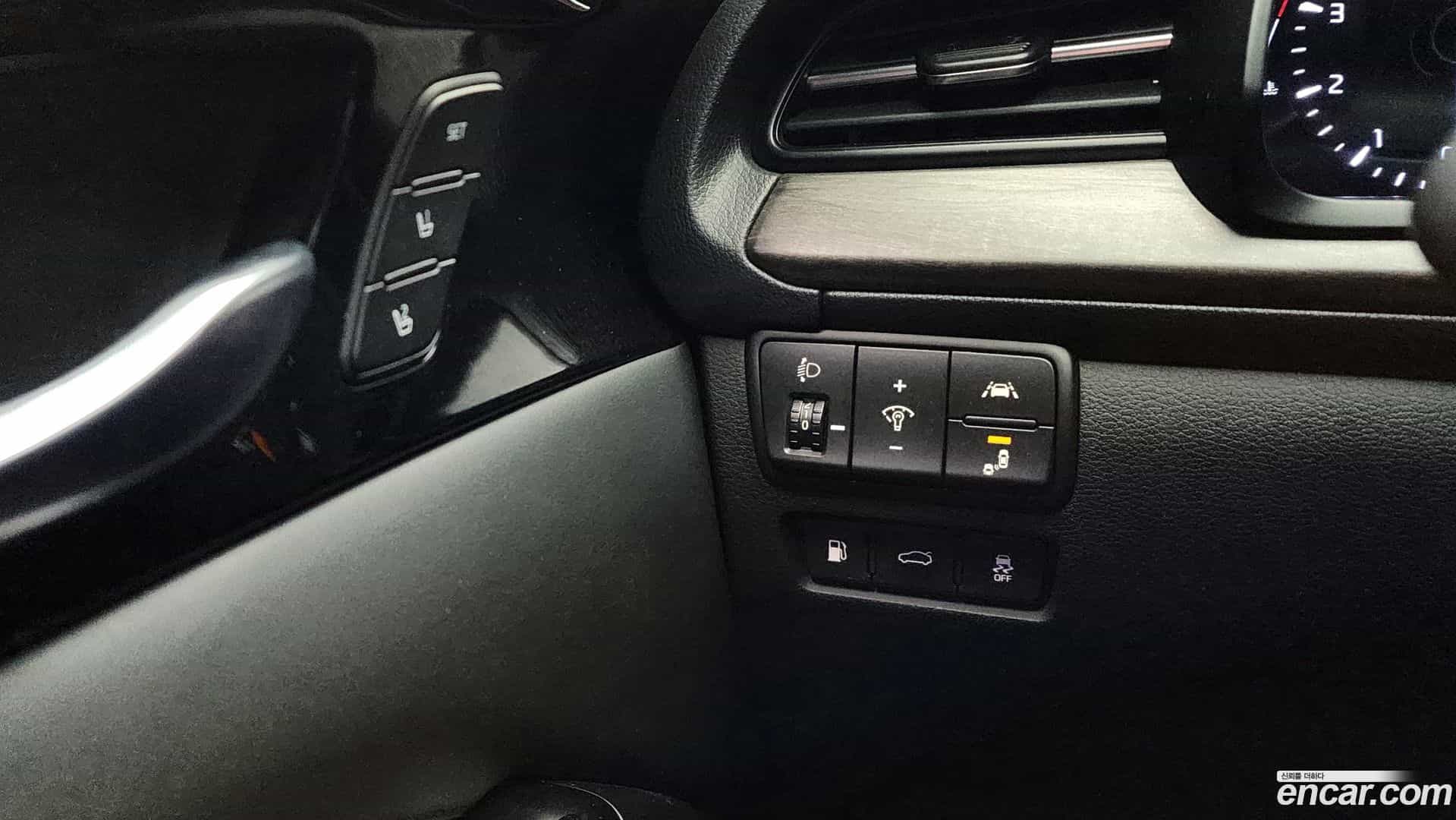 K7 Kia 2020.1-OPTION-021