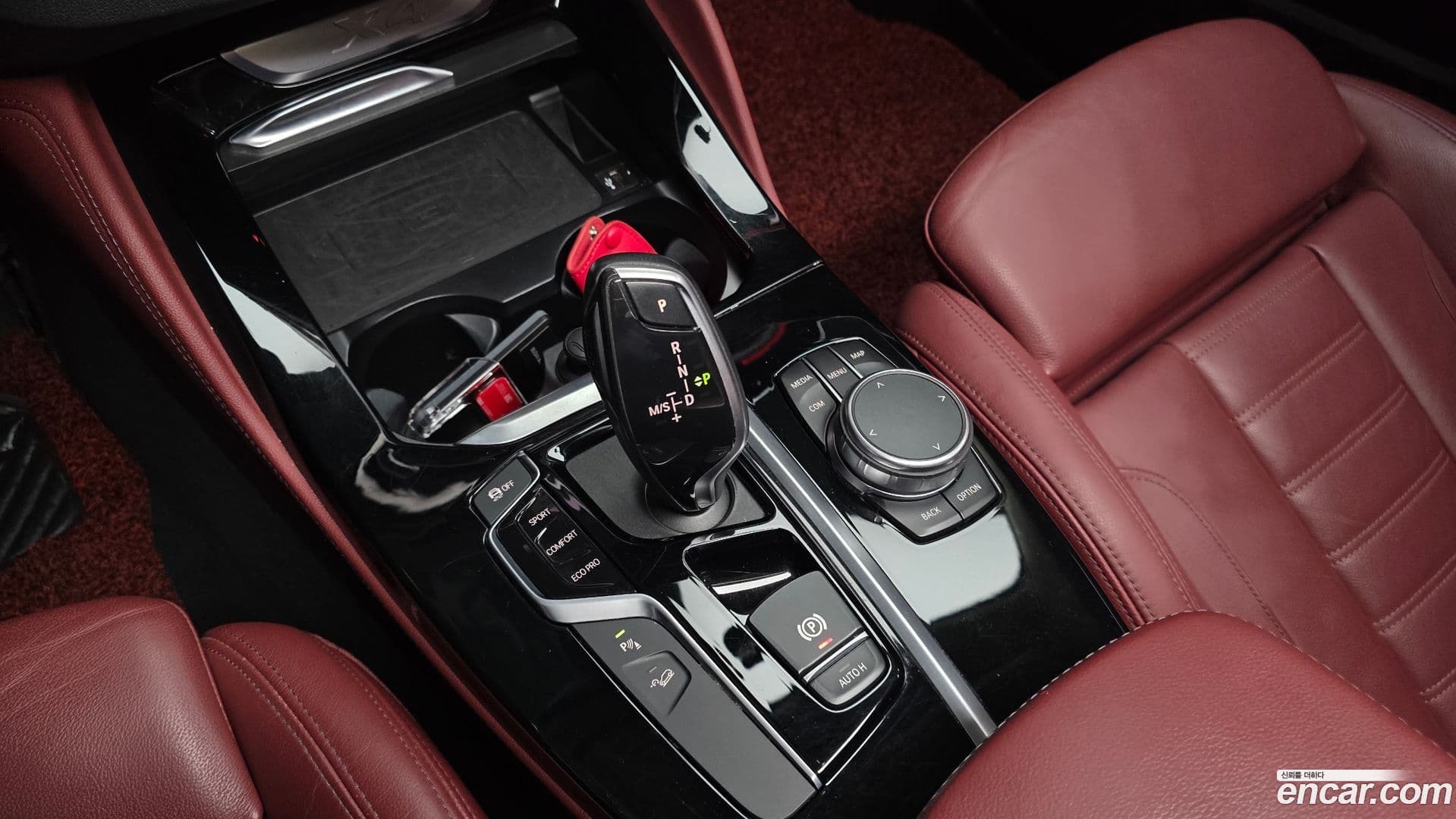 Main__Slider__Photo:X4 BMW 2020.2-8