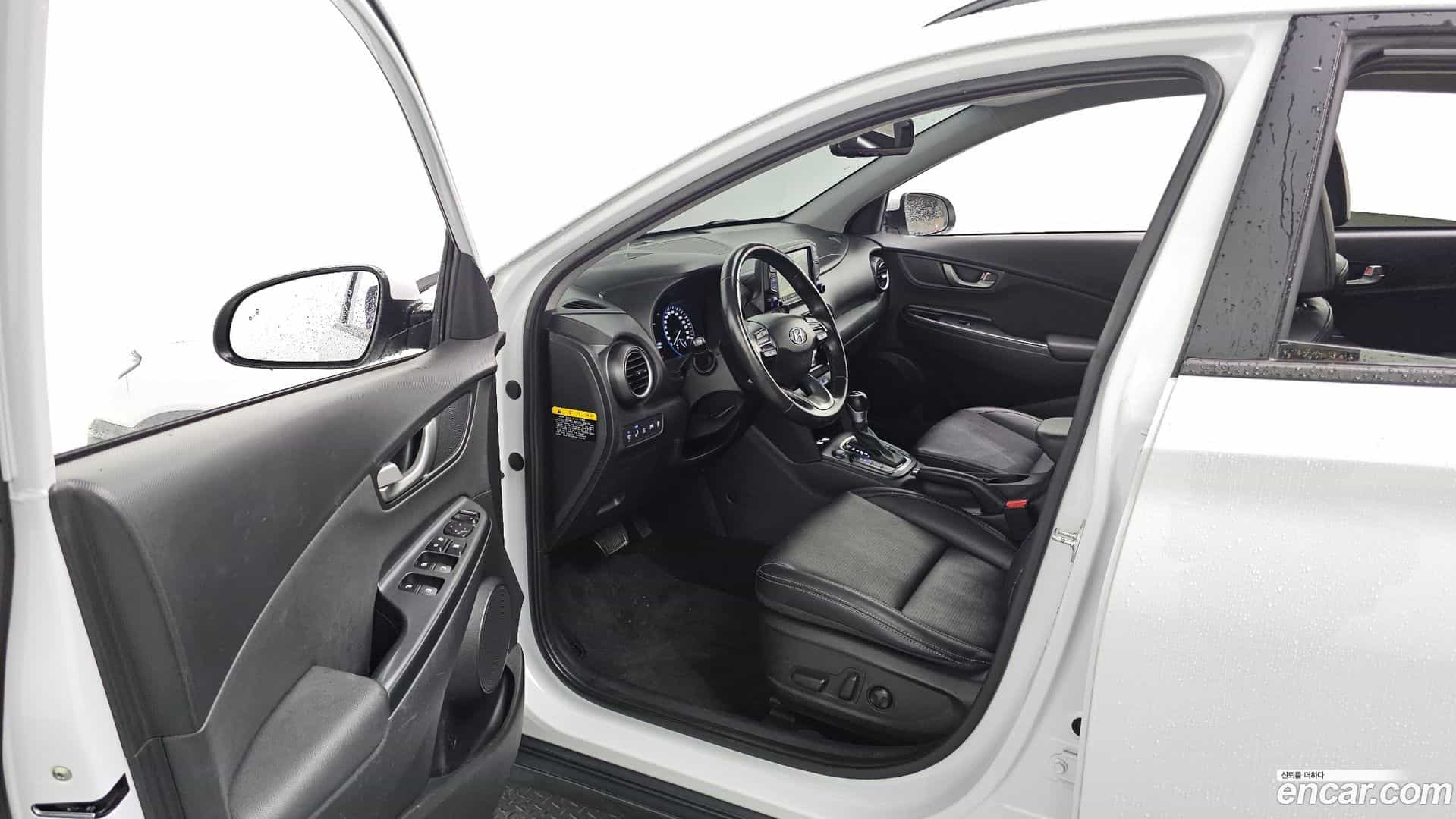 Kona Hyundai 2017.11-INNER-010