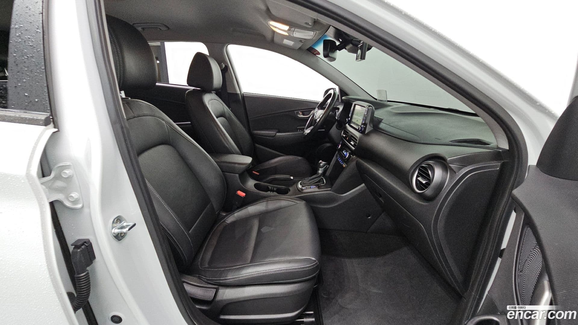 Main__Slider__Photo:Kona Hyundai 2017.11-10