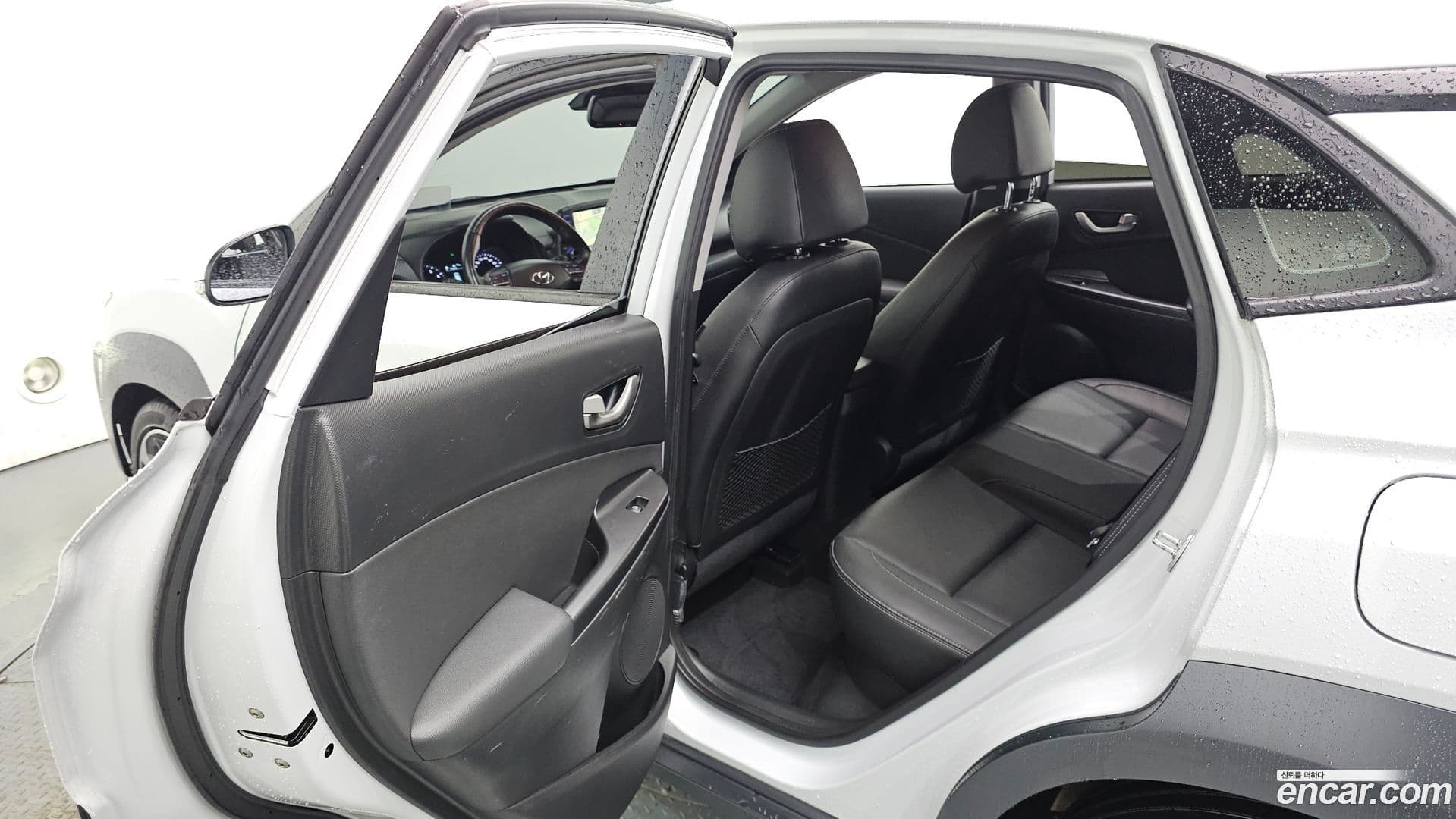 Main__Slider__Photo:Kona Hyundai 2017.11-11