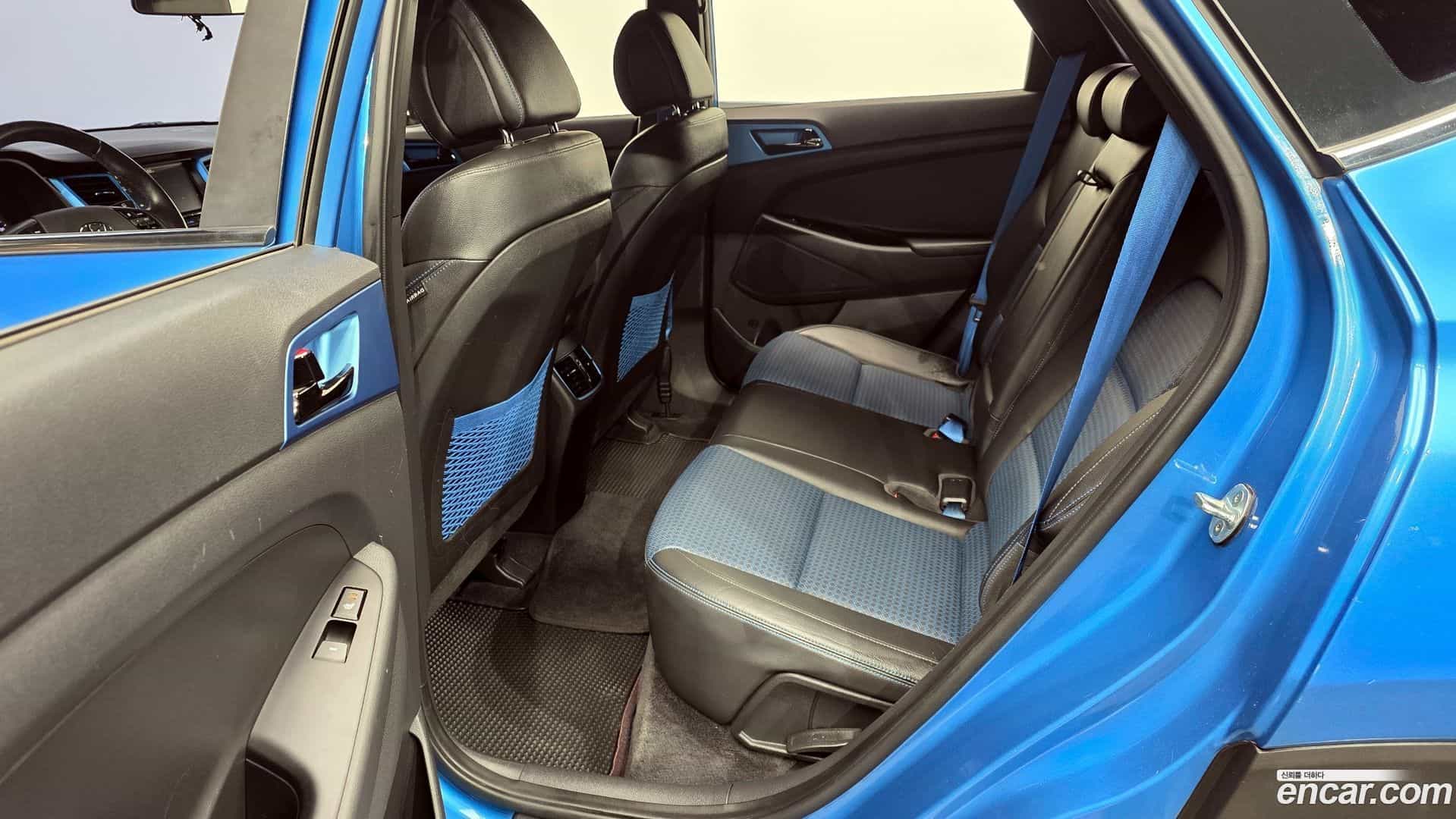 Tucson Hyundai 2016.3-OPTION-016