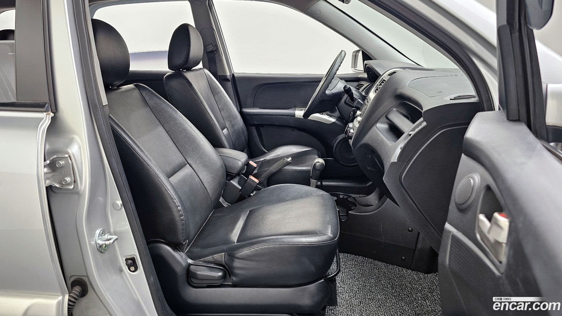 Main__Slider__Photo:Sportage Kia 2010.2-9