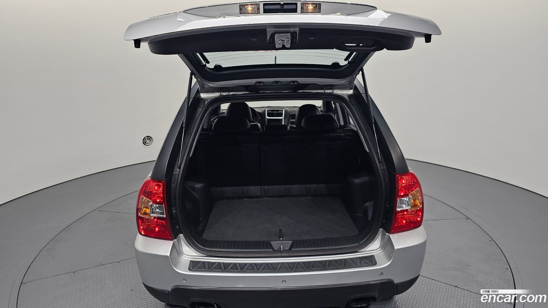 Main__Slider__Photo:Sportage Kia 2010.2-19