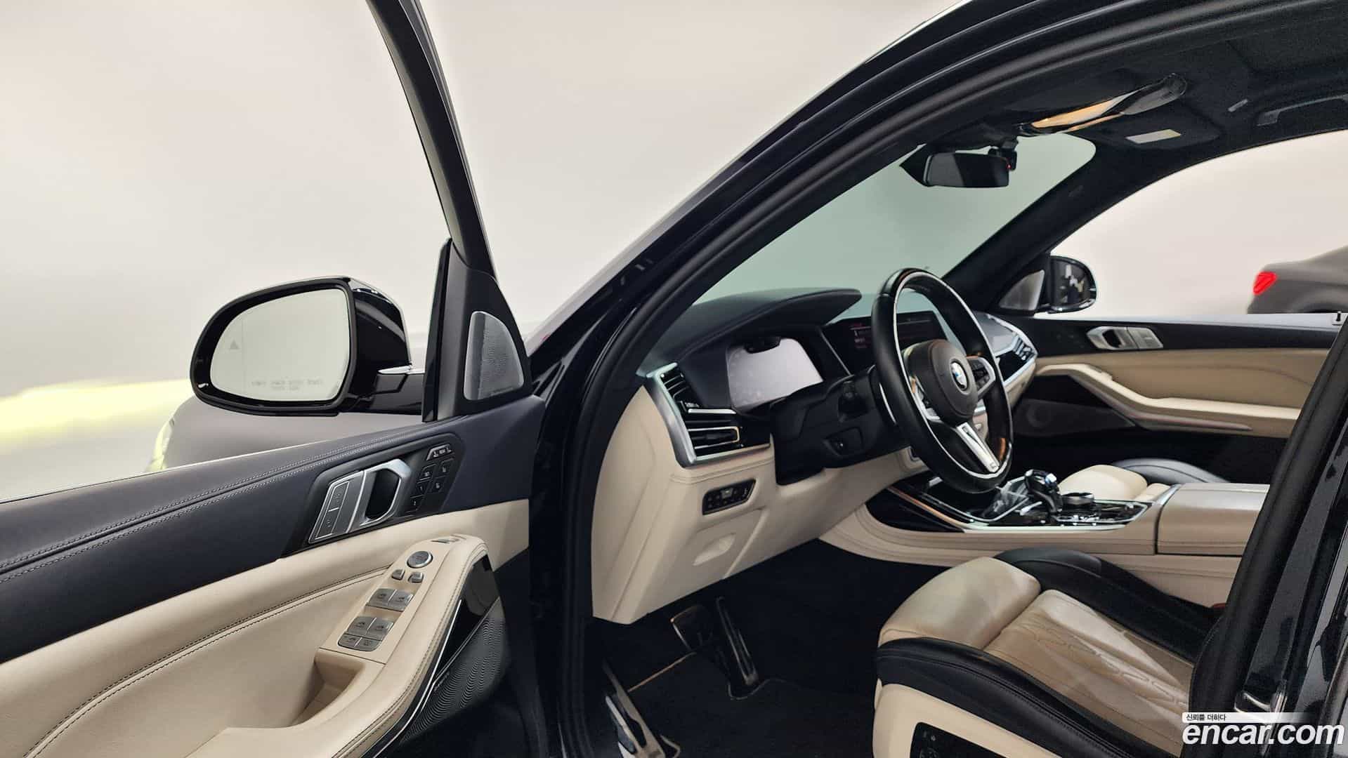 X7 BMW 2021.0-INNER-010