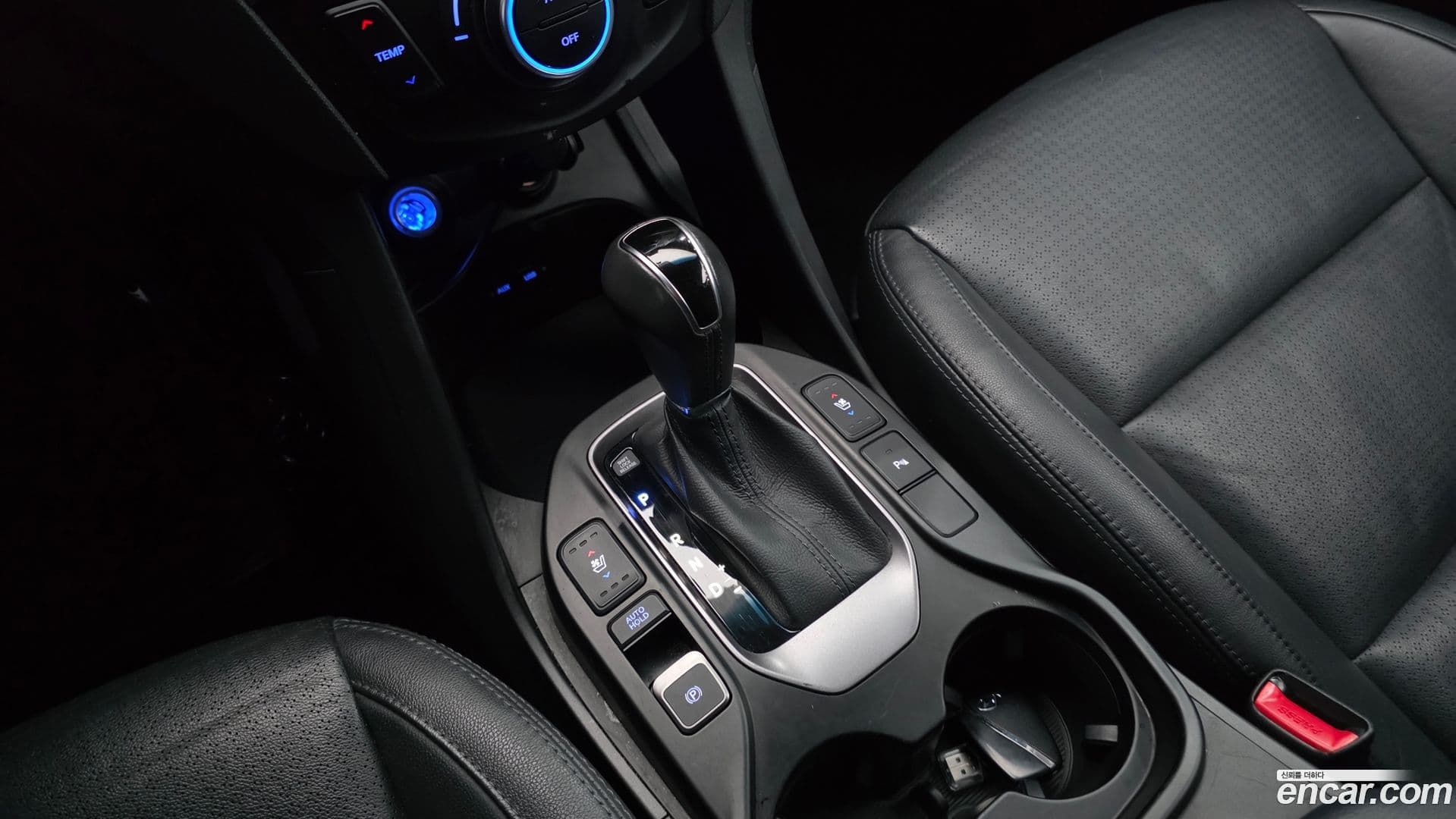 Main__Slider__Photo:Maxcruz Hyundai 2013.10-8