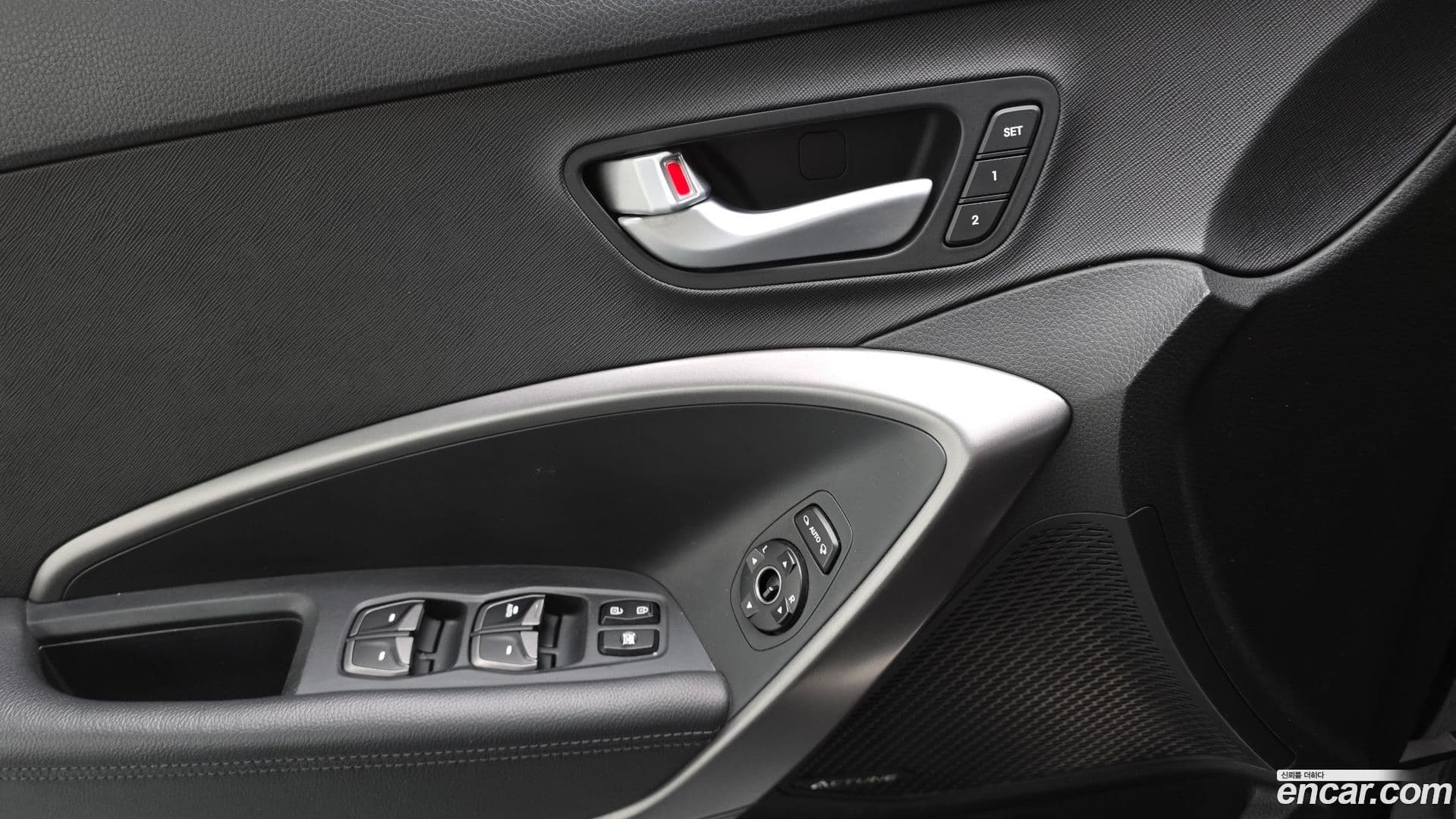 Main__Slider__Photo:Maxcruz Hyundai 2013.10-16