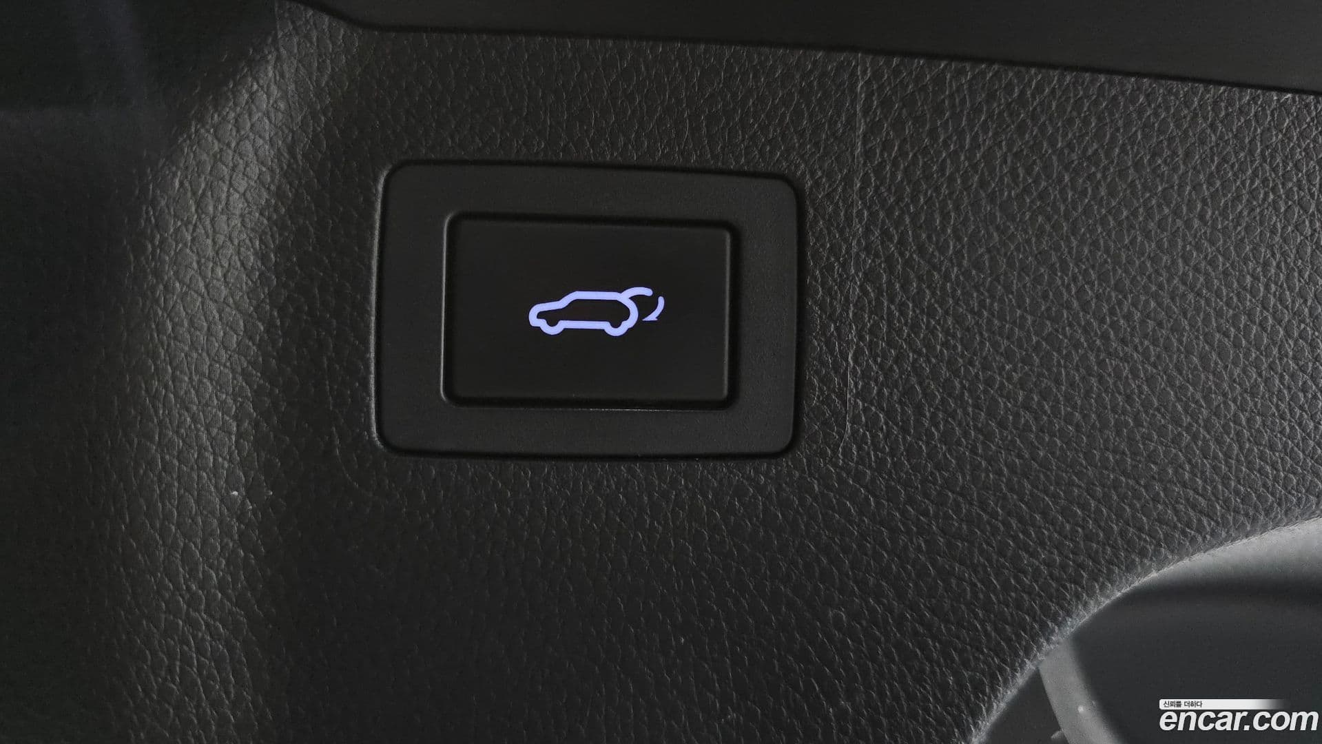 Main__Slider__Photo:Maxcruz Hyundai 2013.10-19