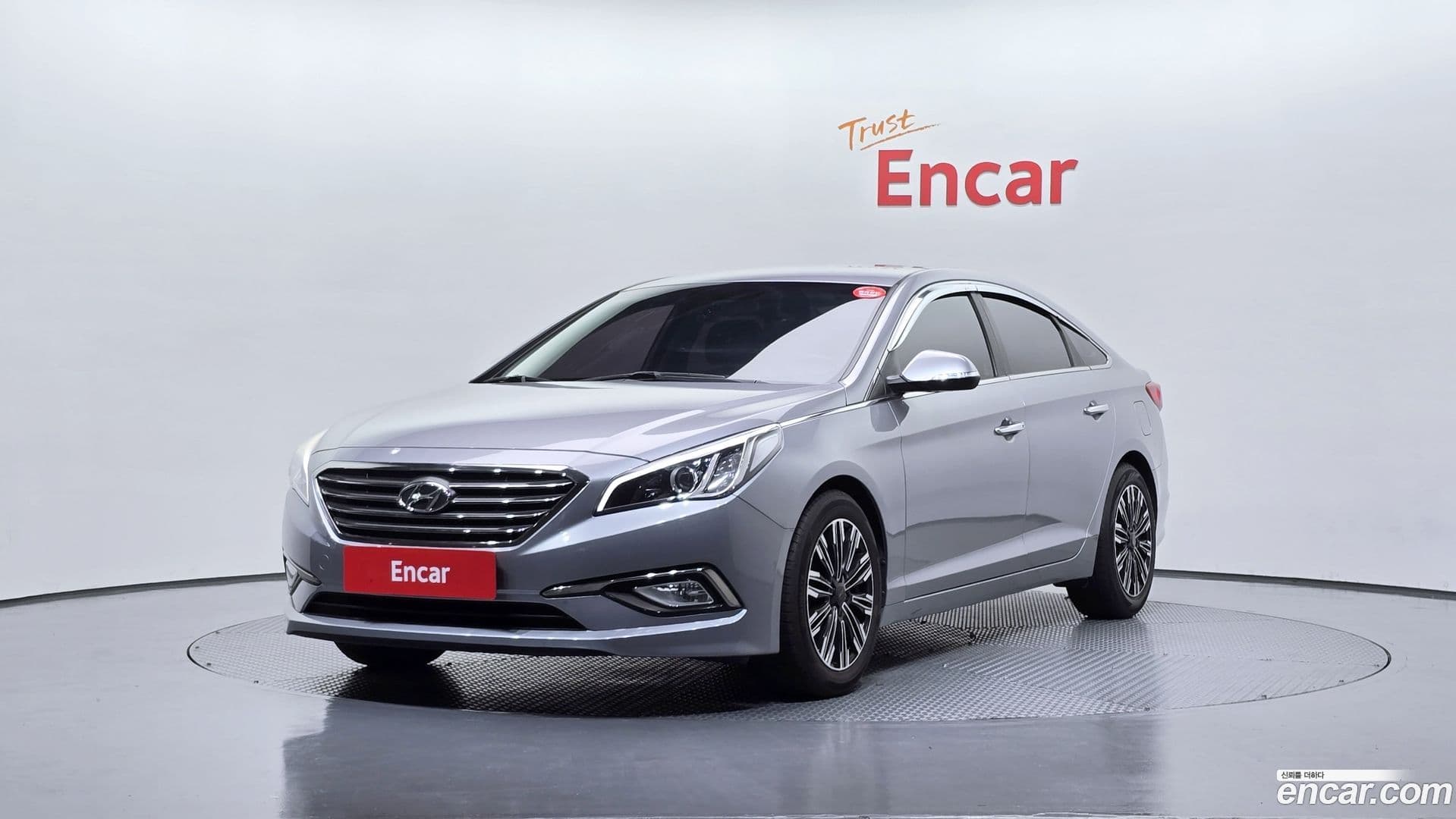 Main__Slider__Photo:Sonata Hyundai 2014.11-0