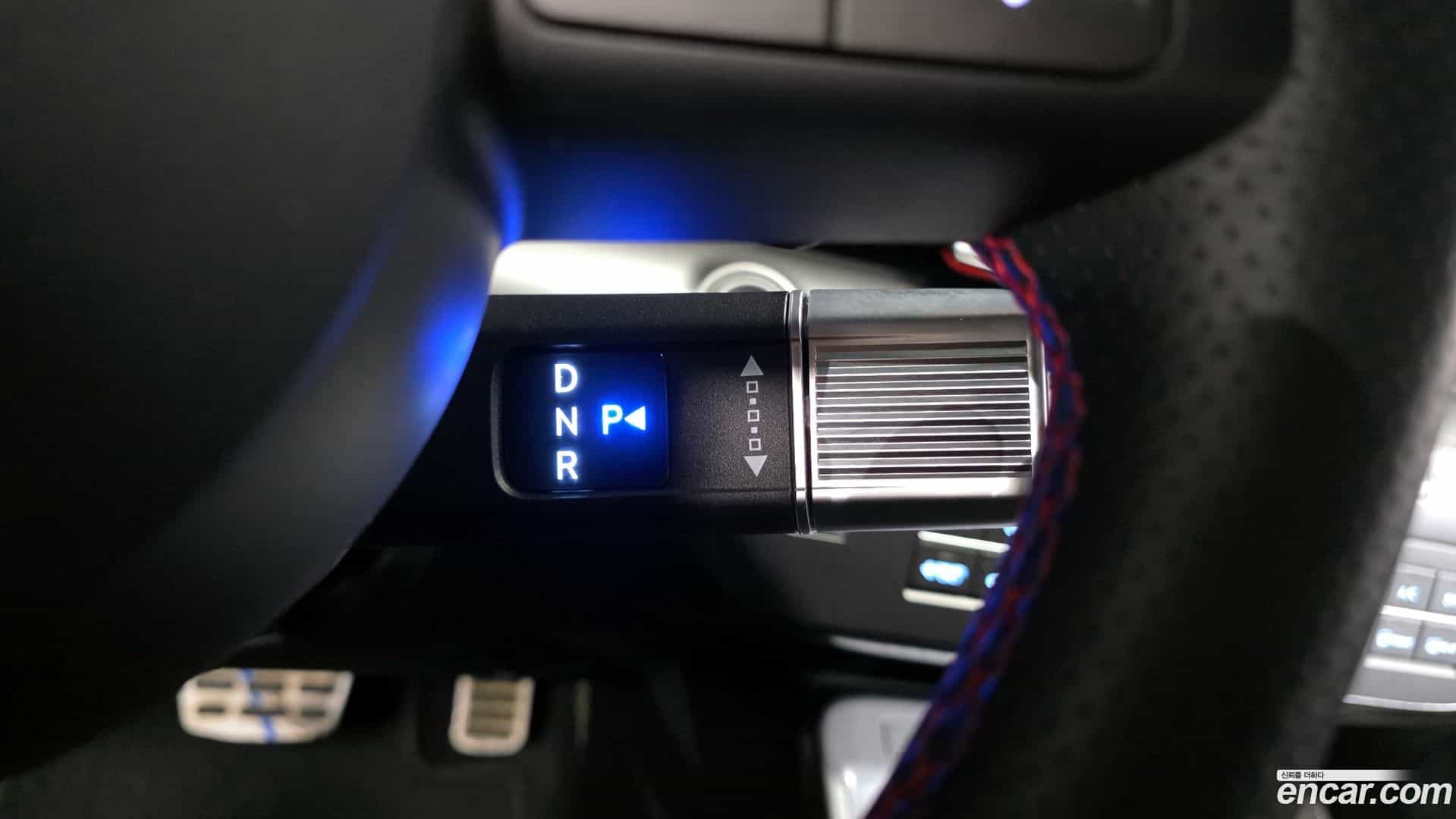 Kona Hyundai 2025.3-INNER-009