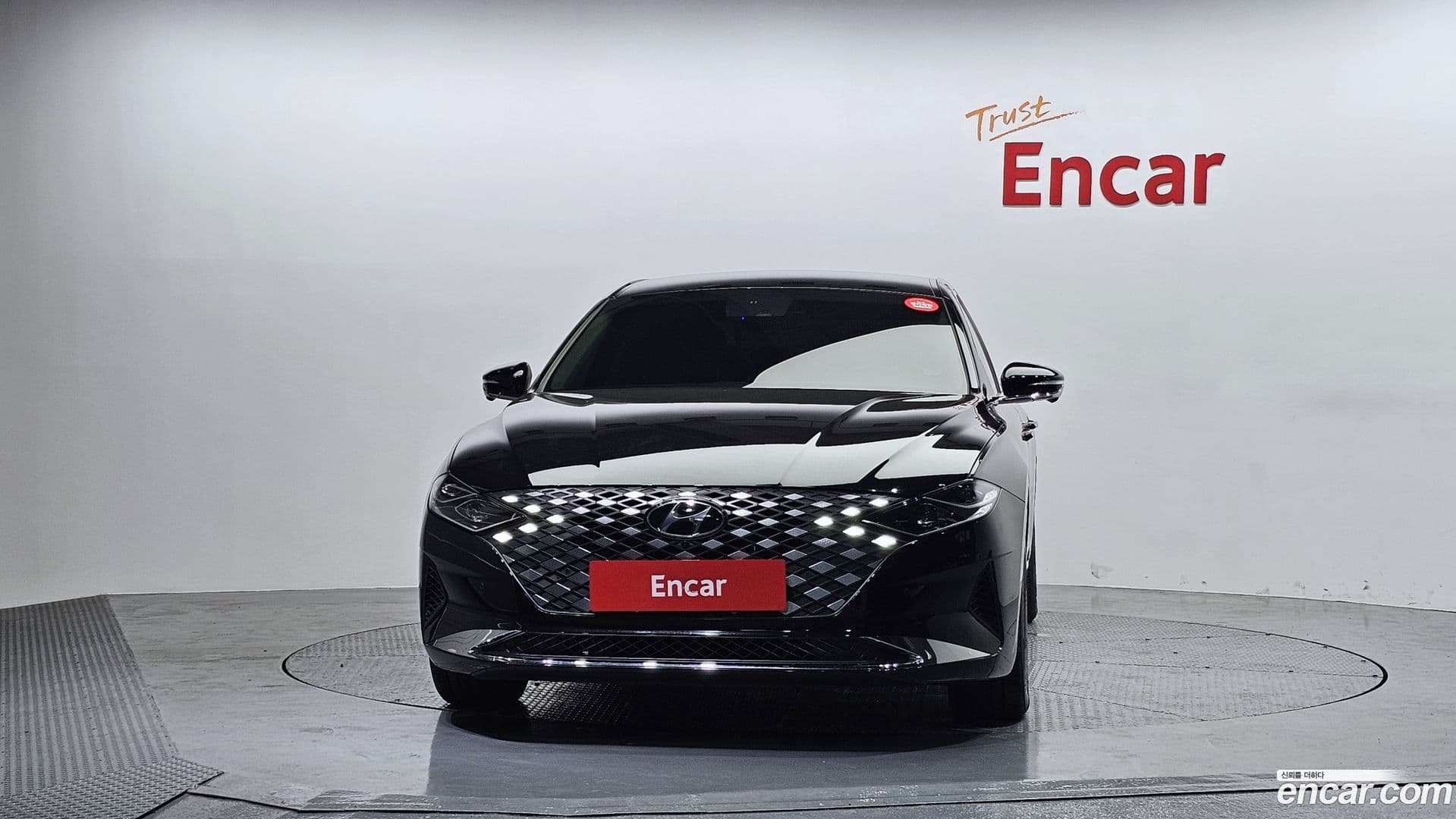 Main__Slider__Photo:Grandeur Hyundai 2021.5-2