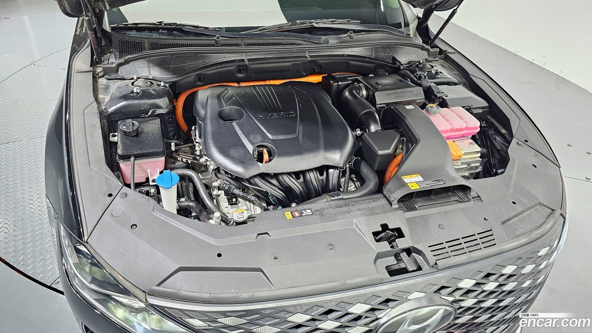 Main__Slider__Photo:Grandeur Hyundai 2021.5-5