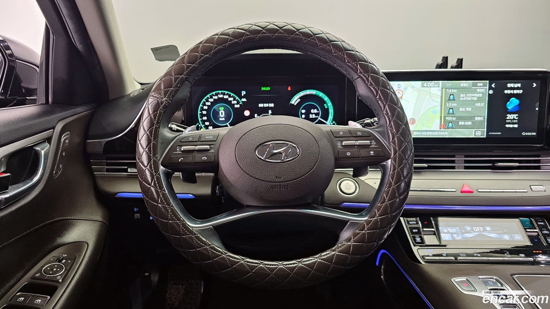 Main__Slider__Photo:Grandeur Hyundai 2021.5-12