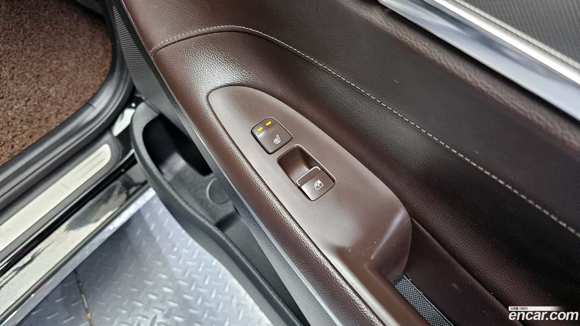 Grandeur Hyundai 2021.5-OPTION-023