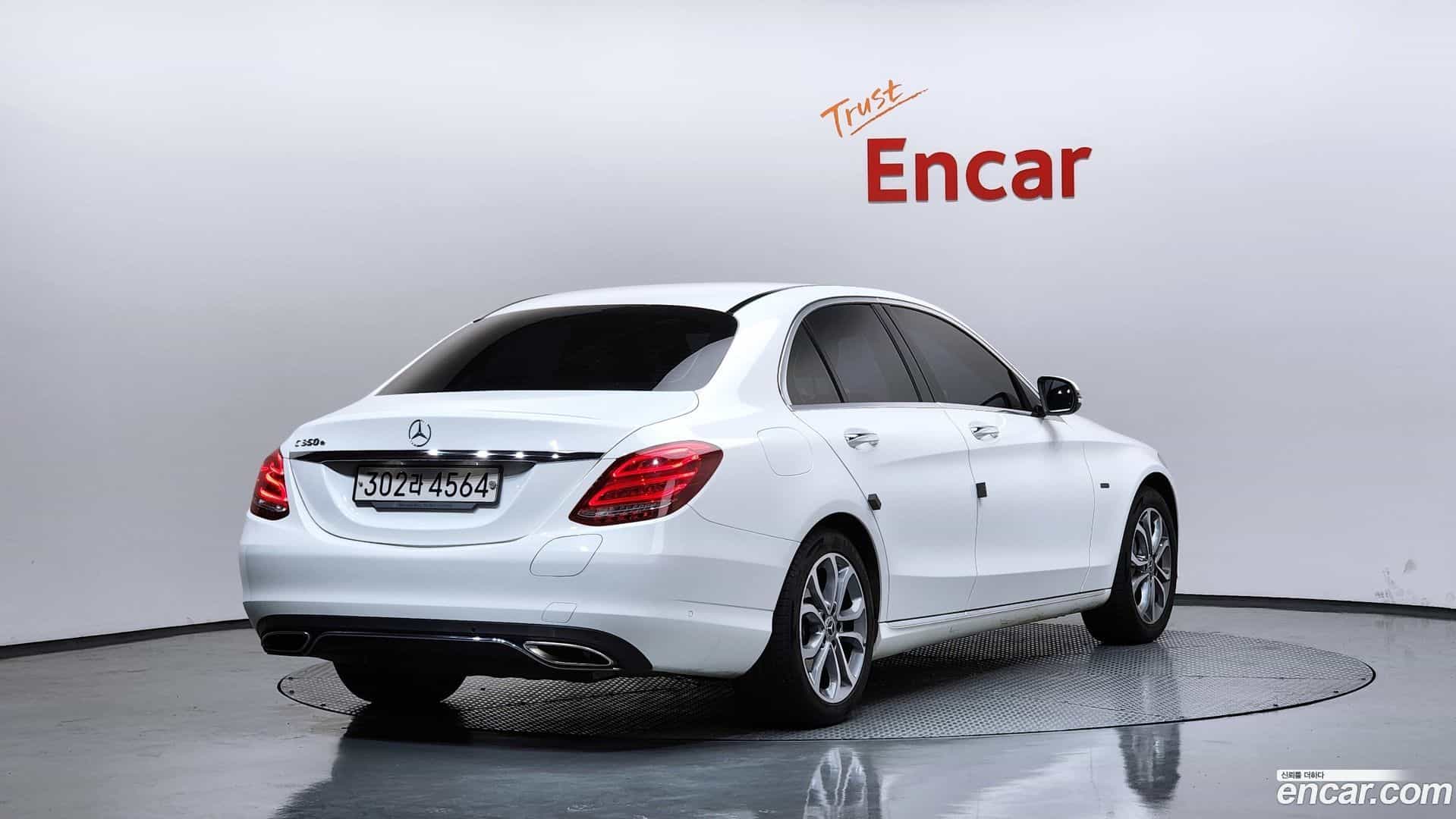 C-Class Mercedes-Benz 2018.11-OUTER-002