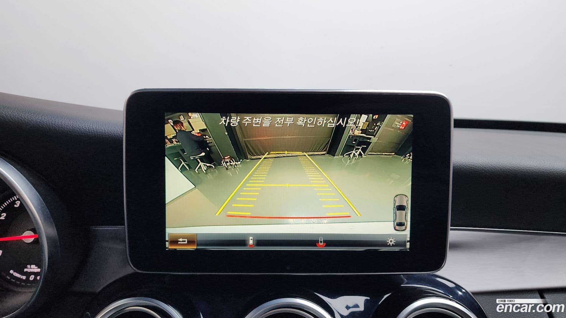 Main__Slider__Photo:C-Class Mercedes-Benz 2018.11-14