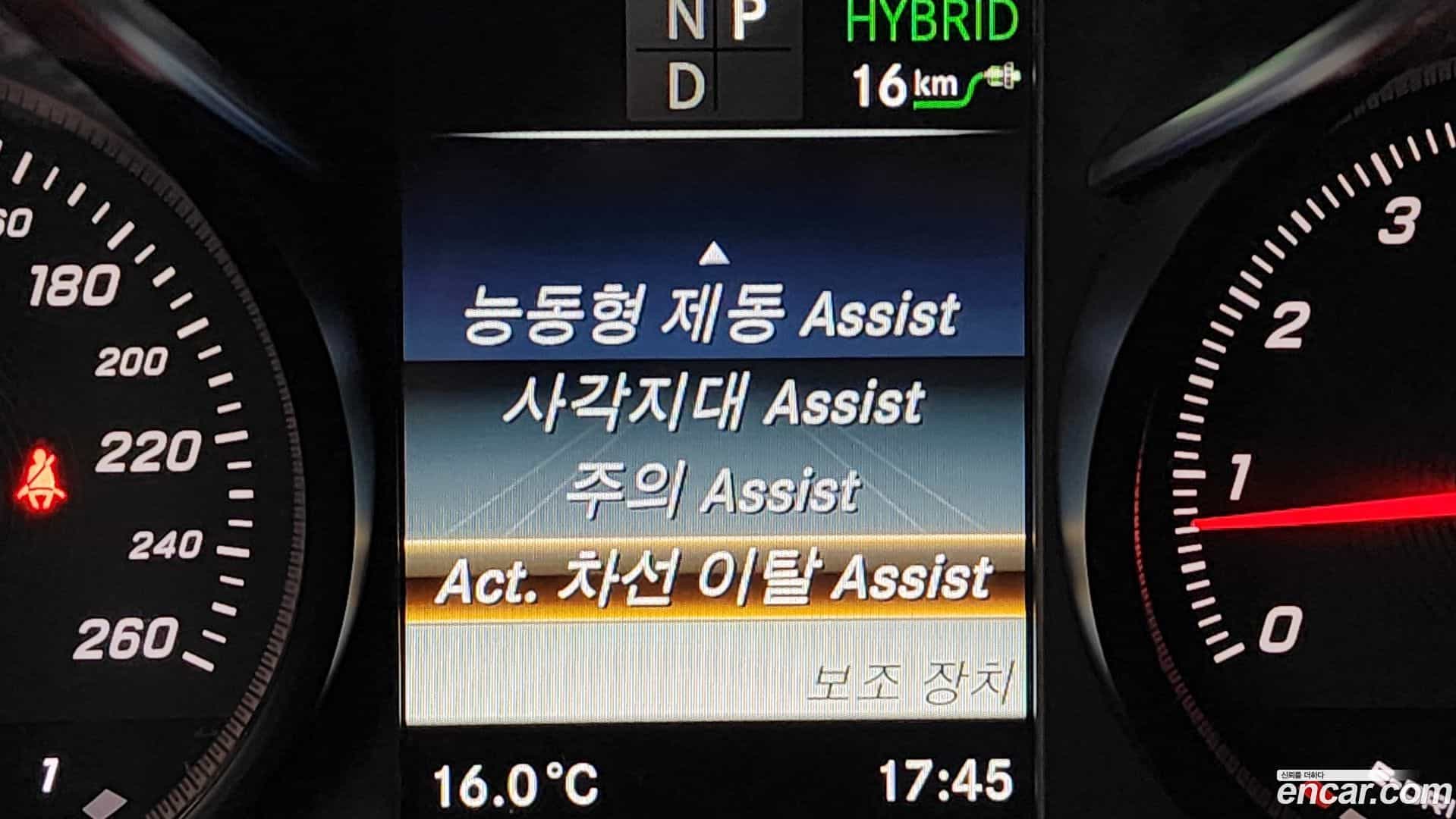 C-Class Mercedes-Benz 2018.11-OPTION-020