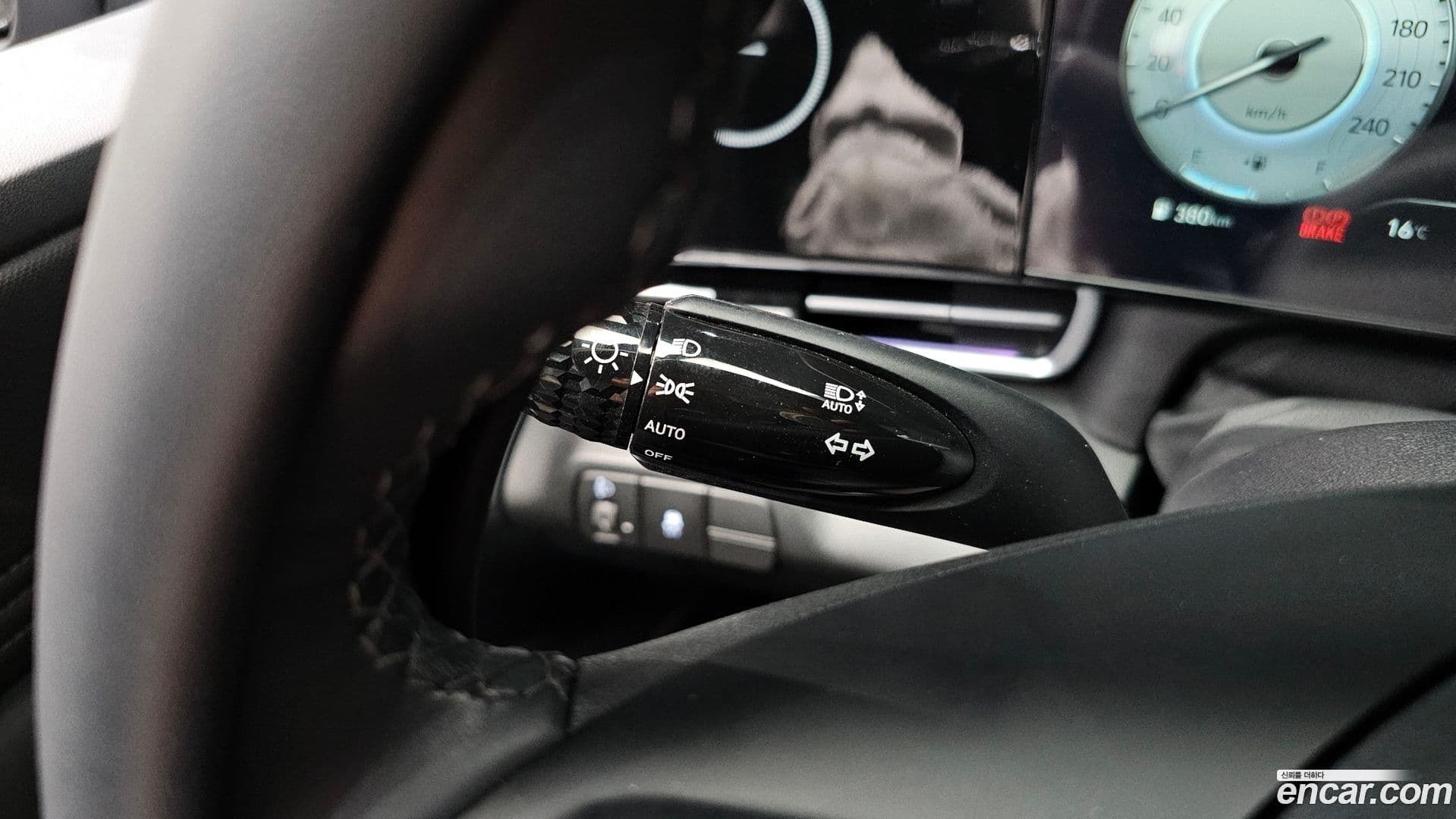 Main__Slider__Photo:AVANTE Hyundai 2023.9-17