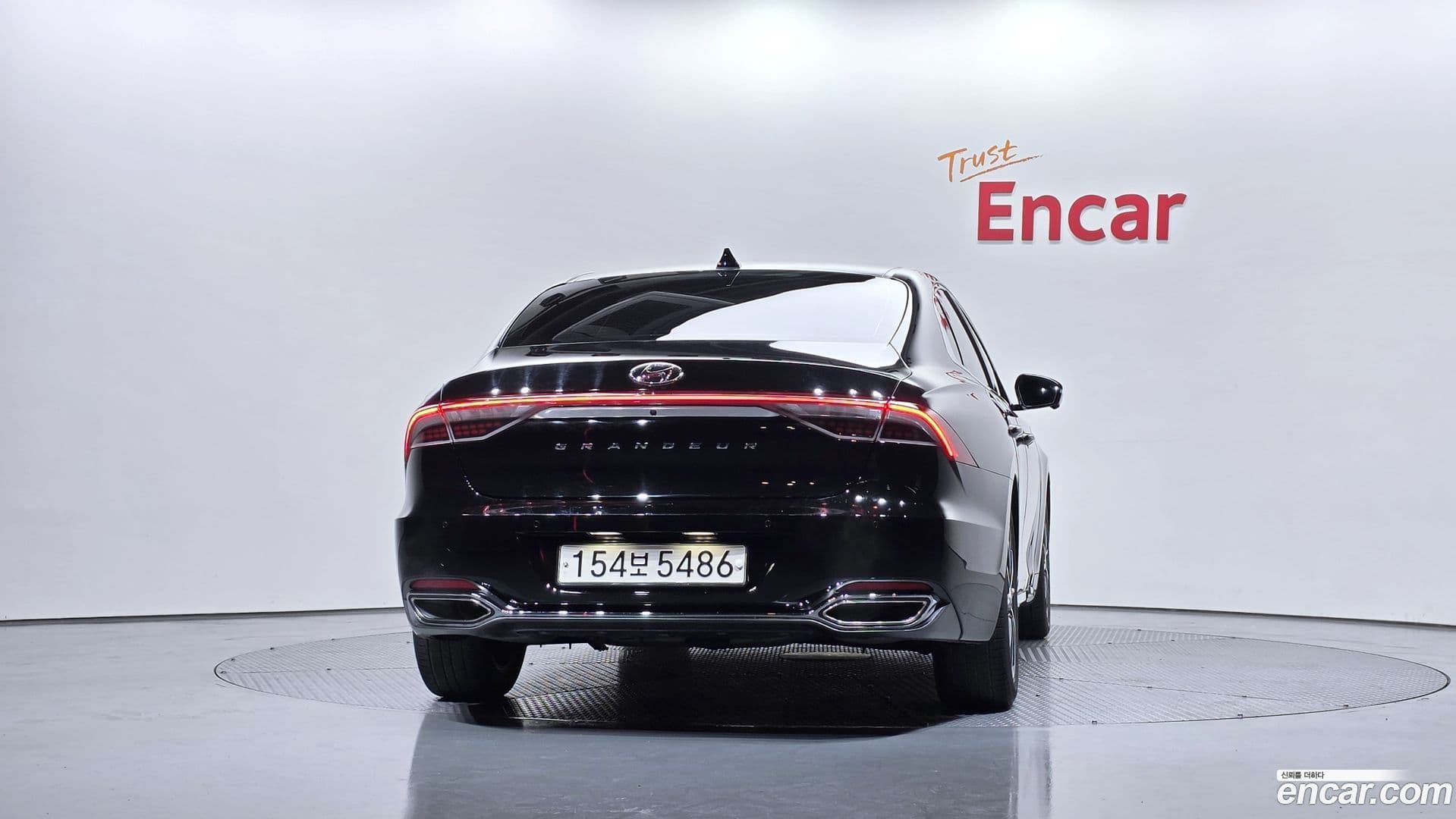 Main__Slider__Photo:Grandeur Hyundai 2020.0-3