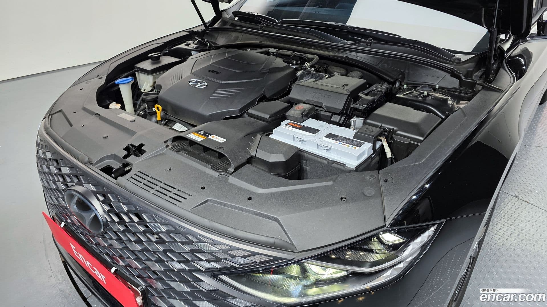 Main__Slider__Photo:Grandeur Hyundai 2020.0-5