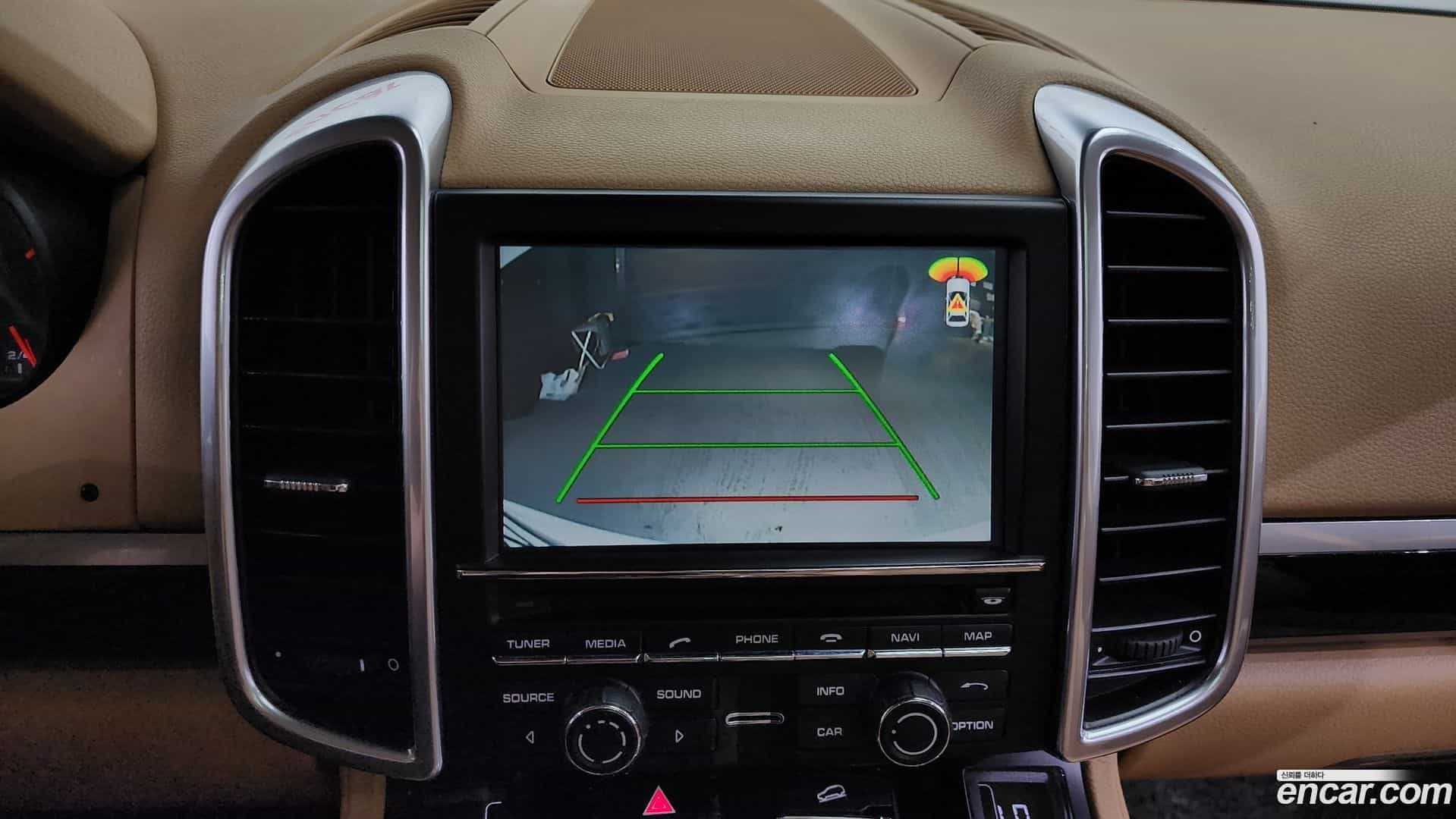 Cayenne Porsche 2015.2-OPTION-019