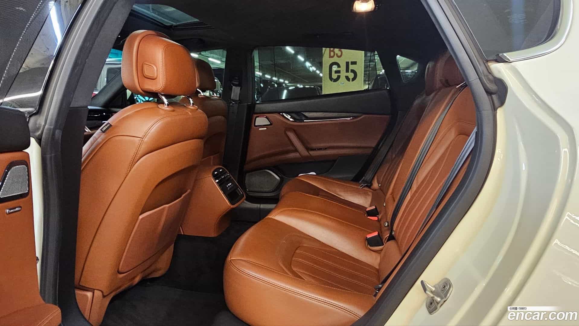 Quattroporte Maserati 2014.1-OPTION-019