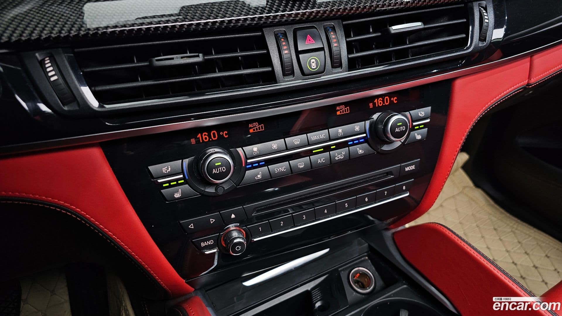 Main__Slider__Photo:X6M BMW 2016.7-15