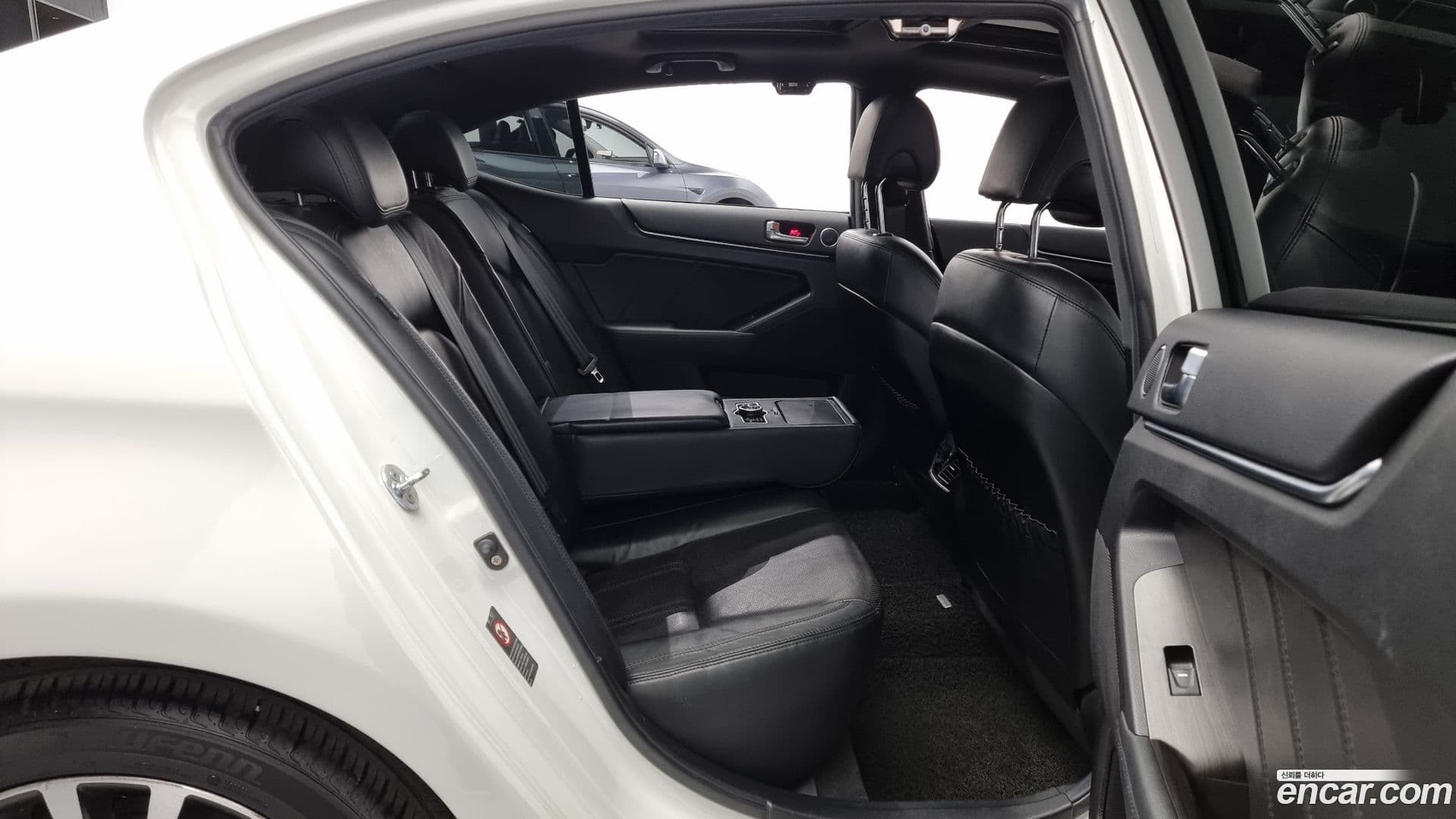 Main__Slider__Photo:K7 Kia 2011.2-11